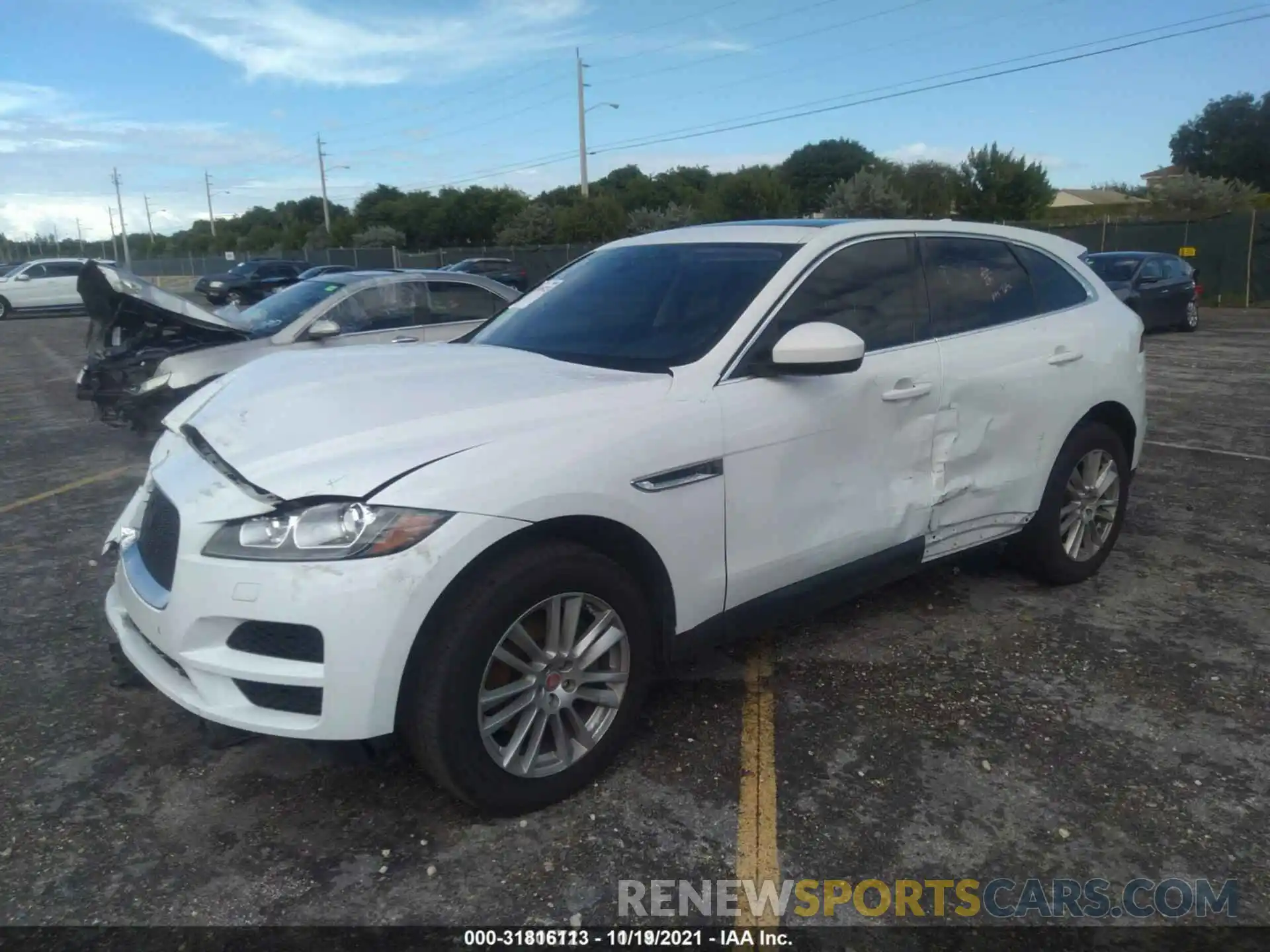 2 Фотография поврежденного автомобиля SADCK2GX6KA395132 JAGUAR F-PACE 2019