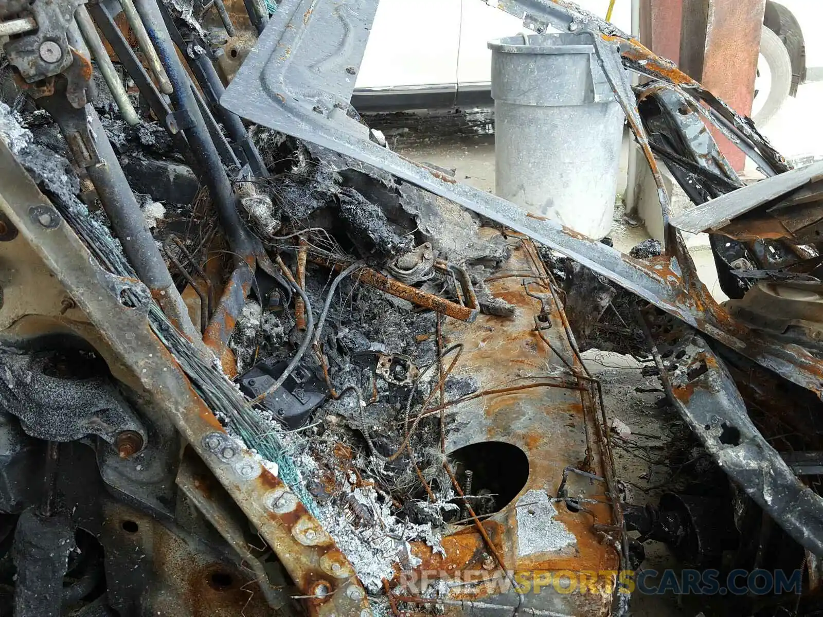6 Photograph of a damaged car SADCK2GX7KA390876 JAGUAR F-PACE 2019