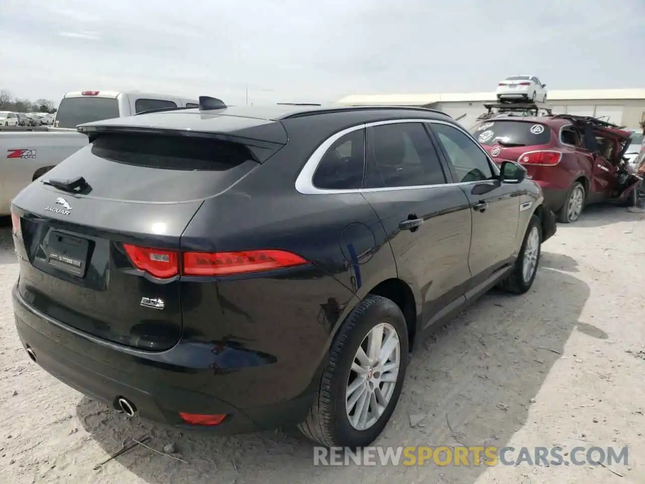 4 Photograph of a damaged car SADCK2GX8KA352959 JAGUAR F-PACE 2019