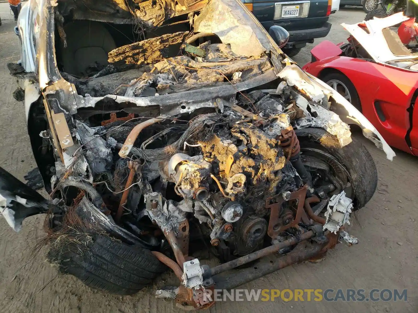 9 Фотография поврежденного автомобиля SADCK2GX8KA390336 JAGUAR F-PACE 2019