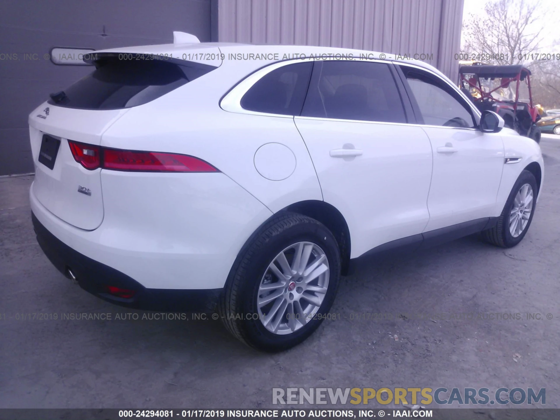 4 Photograph of a damaged car SADCK2GX8KA390353 JAGUAR F-PACE 2019