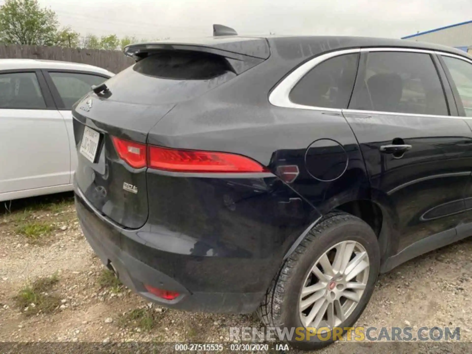 10 Photograph of a damaged car SADCK2GX8KA391597 JAGUAR F-PACE 2019