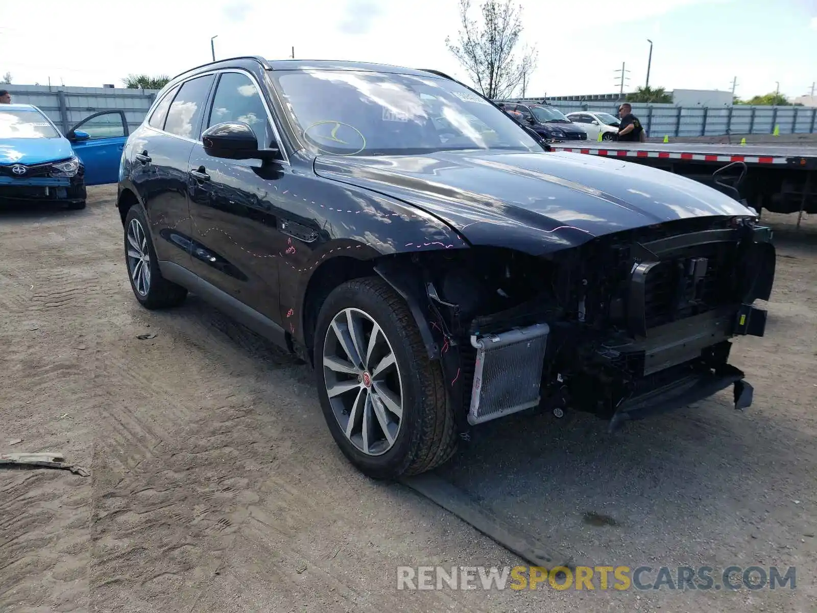 1 Фотография поврежденного автомобиля SADCK2GX8KA398422 JAGUAR F-PACE 2019