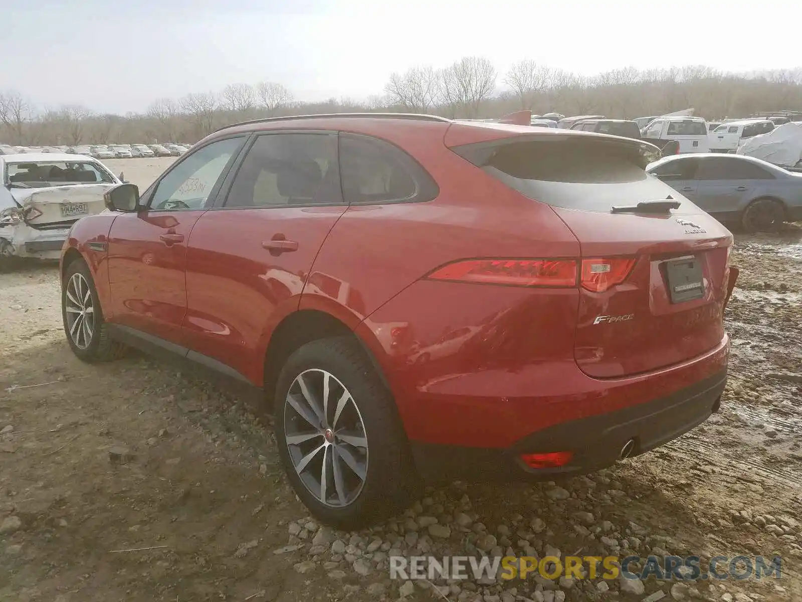 3 Фотография поврежденного автомобиля SADCK2GX8KA602121 JAGUAR F-PACE 2019