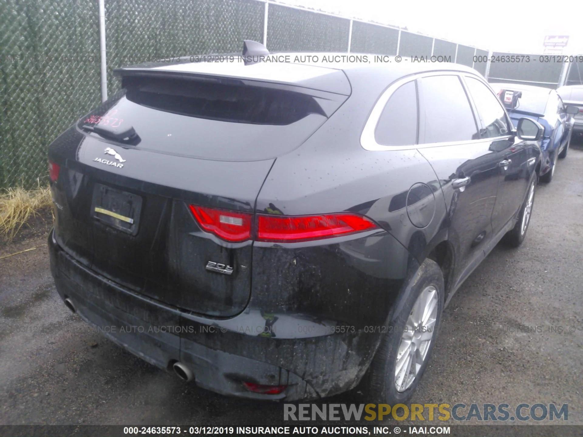 4 Photograph of a damaged car SADCK2GX9KA391429 JAGUAR F-PACE 2019