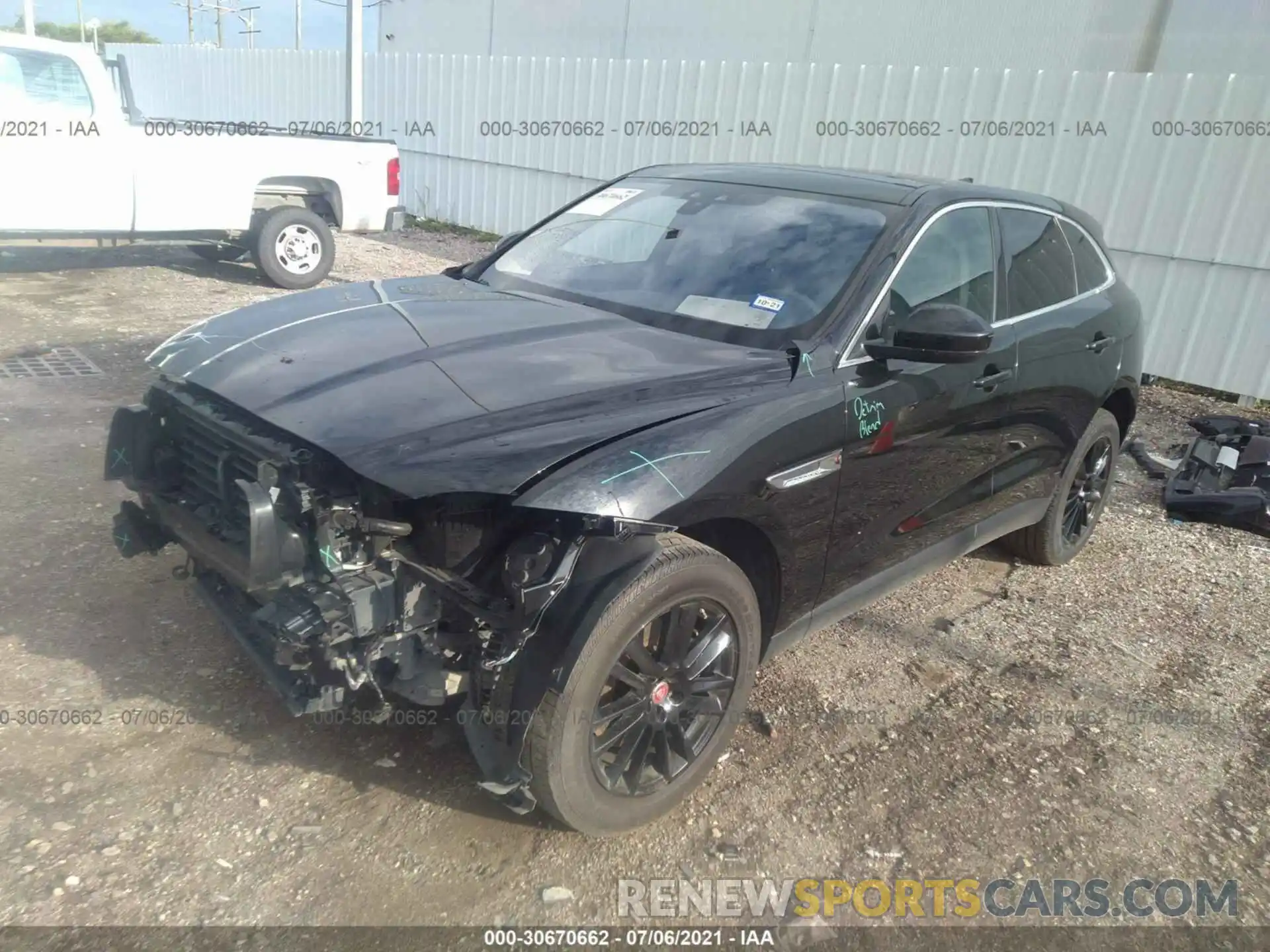 2 Фотография поврежденного автомобиля SADCK2GX9KA393035 JAGUAR F-PACE 2019