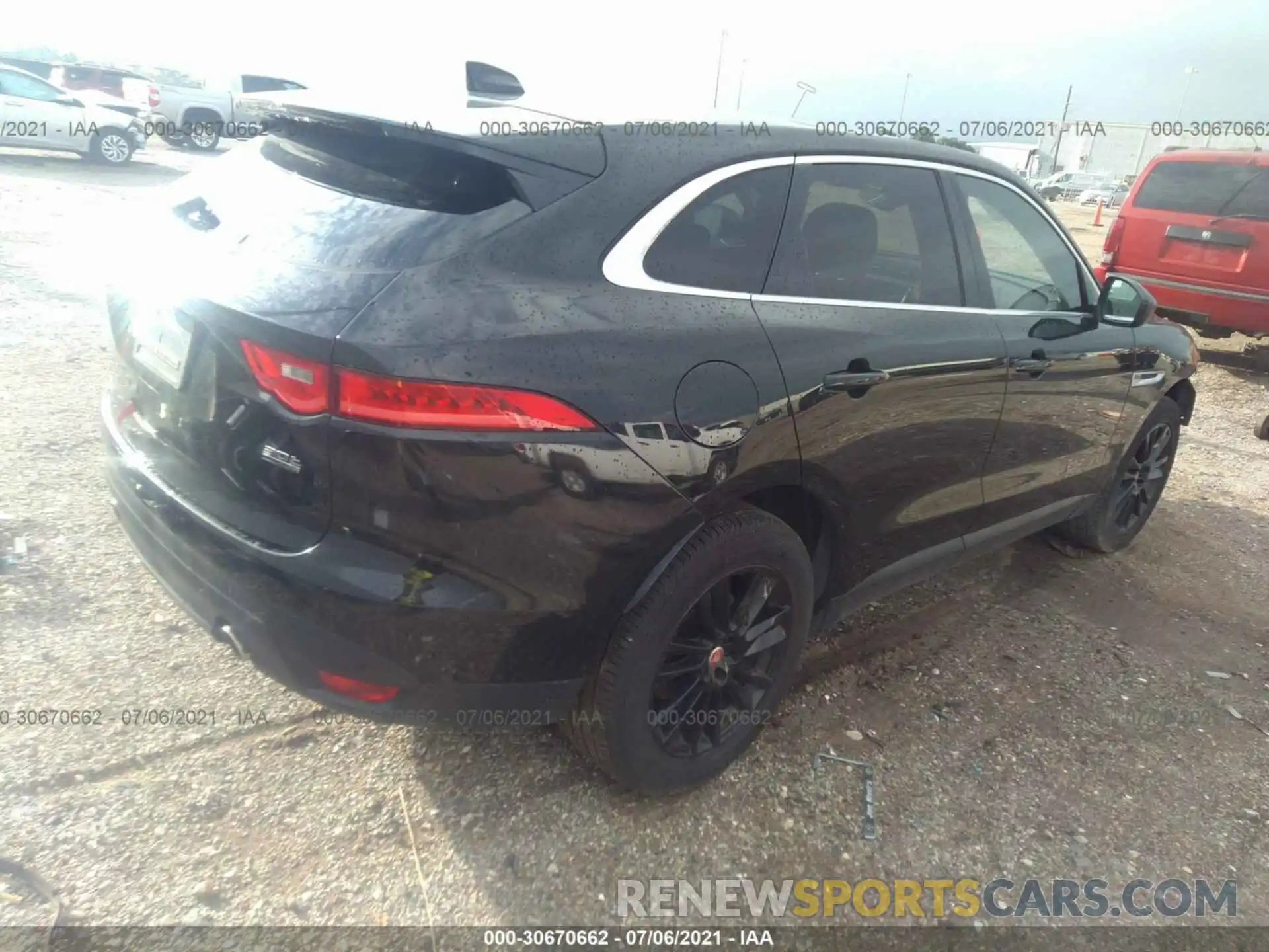 4 Фотография поврежденного автомобиля SADCK2GX9KA393035 JAGUAR F-PACE 2019