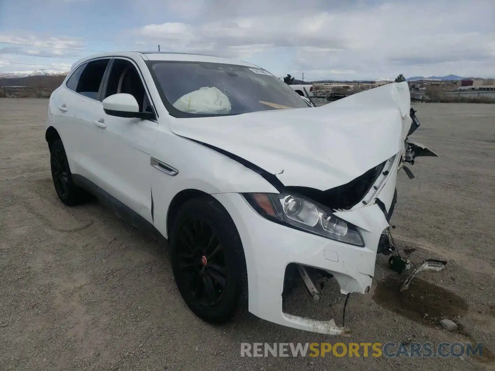 1 Photograph of a damaged car SADCK2GX9KA395240 JAGUAR F-PACE 2019