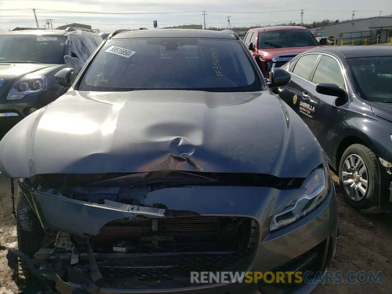 7 Фотография поврежденного автомобиля SADCL2FN6KA607752 JAGUAR F-PACE 2019