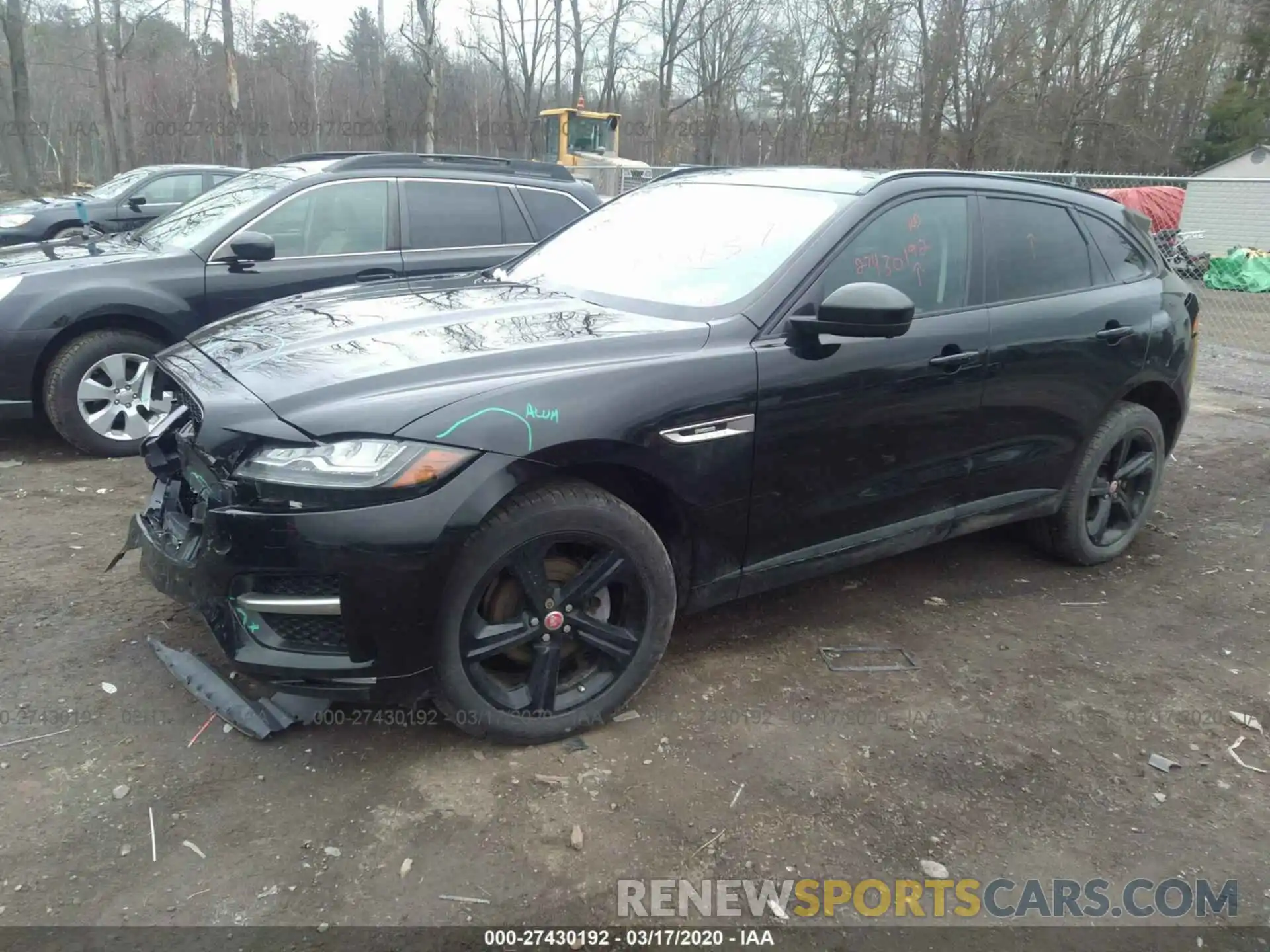 2 Фотография поврежденного автомобиля SADCL2FX5KA359026 JAGUAR F-PACE 2019