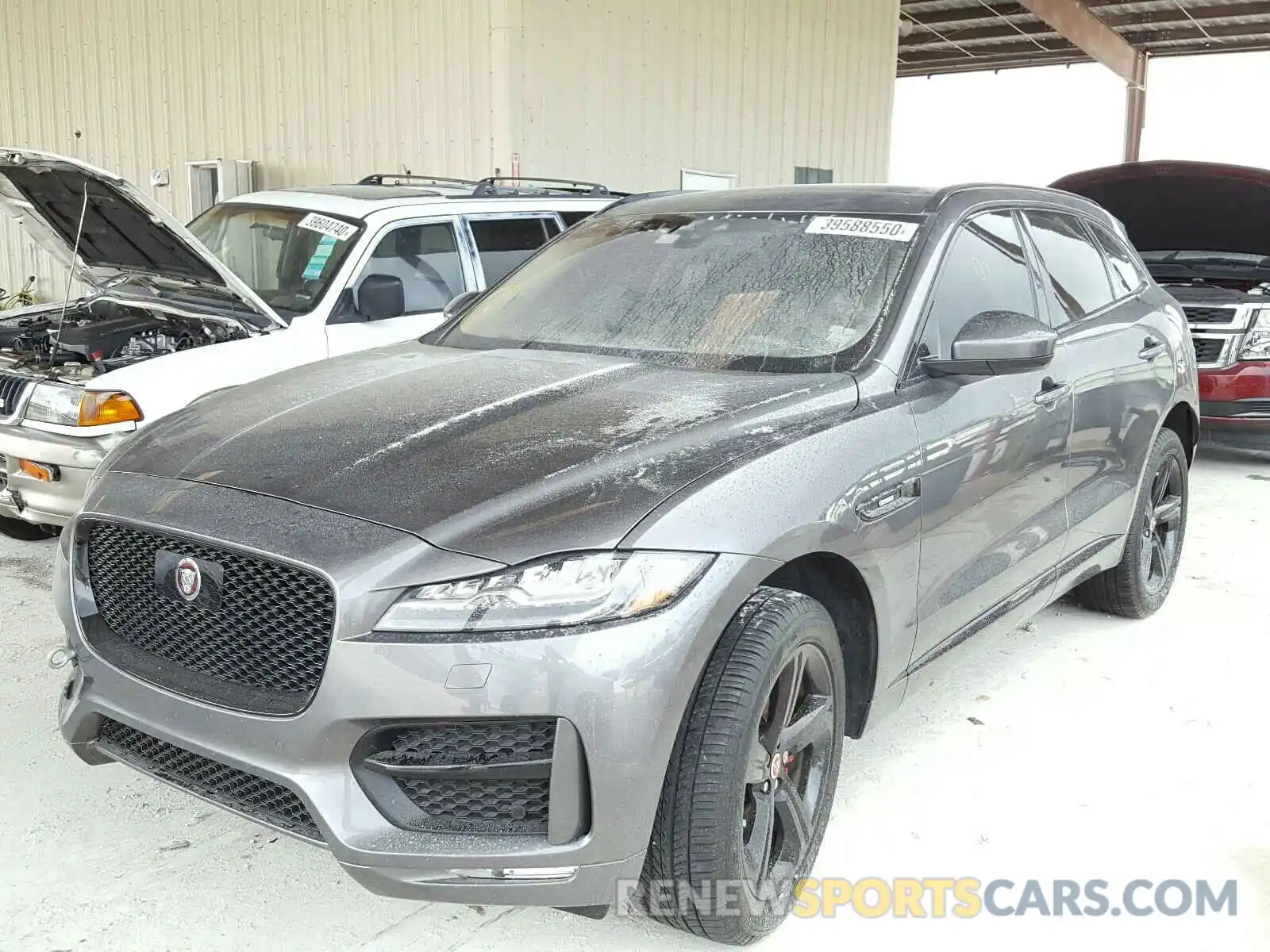 2 Фотография поврежденного автомобиля SADCL2FX6KA397249 JAGUAR F-PACE 2019