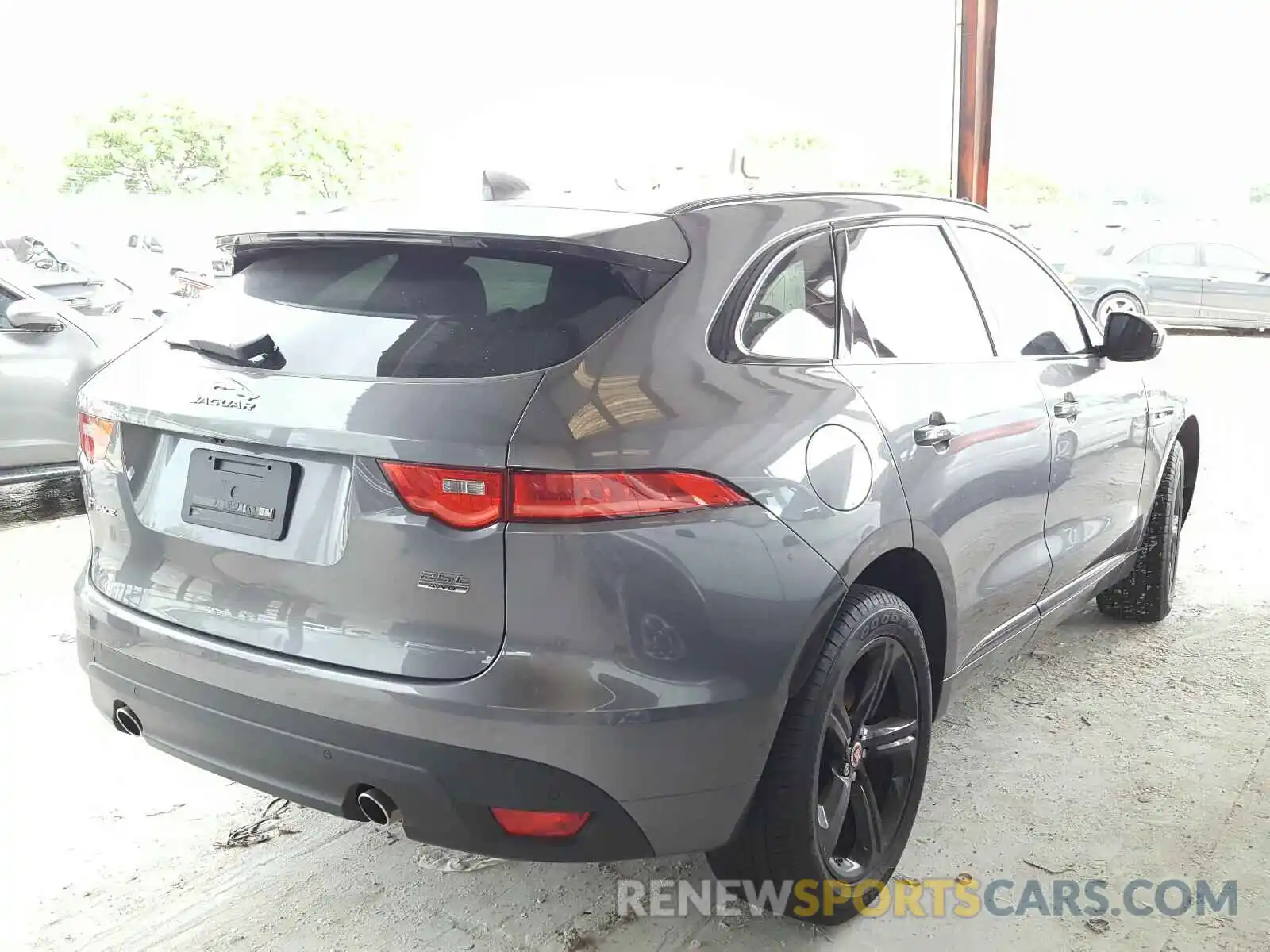 4 Фотография поврежденного автомобиля SADCL2FX6KA397249 JAGUAR F-PACE 2019