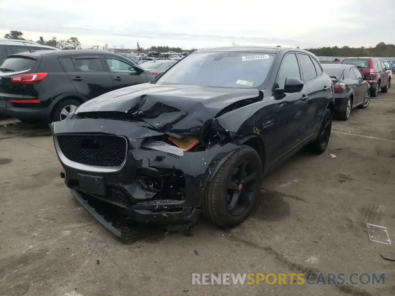 2 Фотография поврежденного автомобиля SADCL2FX7KA366284 JAGUAR F-PACE 2019