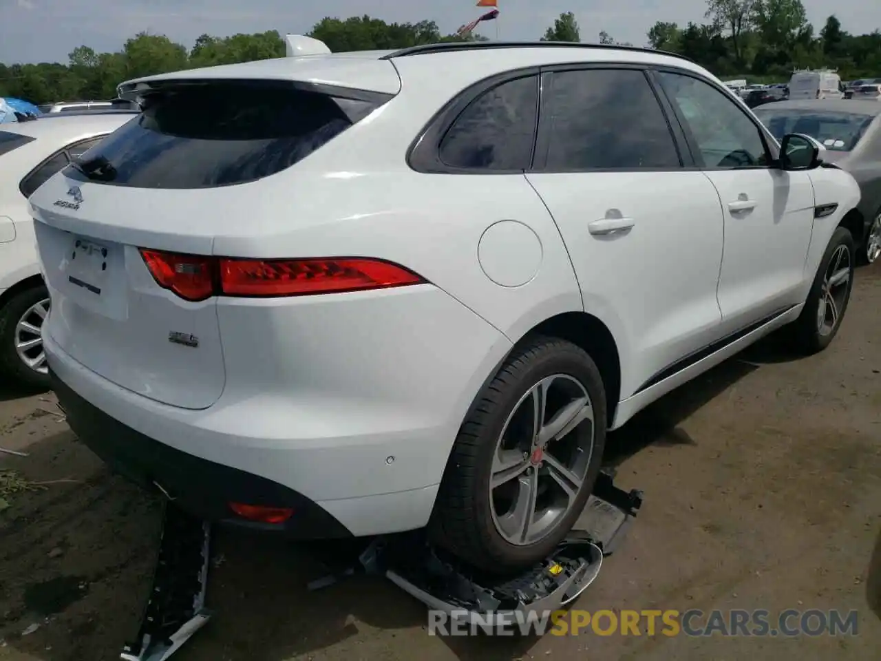 4 Фотография поврежденного автомобиля SADCL2FX8KA359487 JAGUAR F-PACE 2019