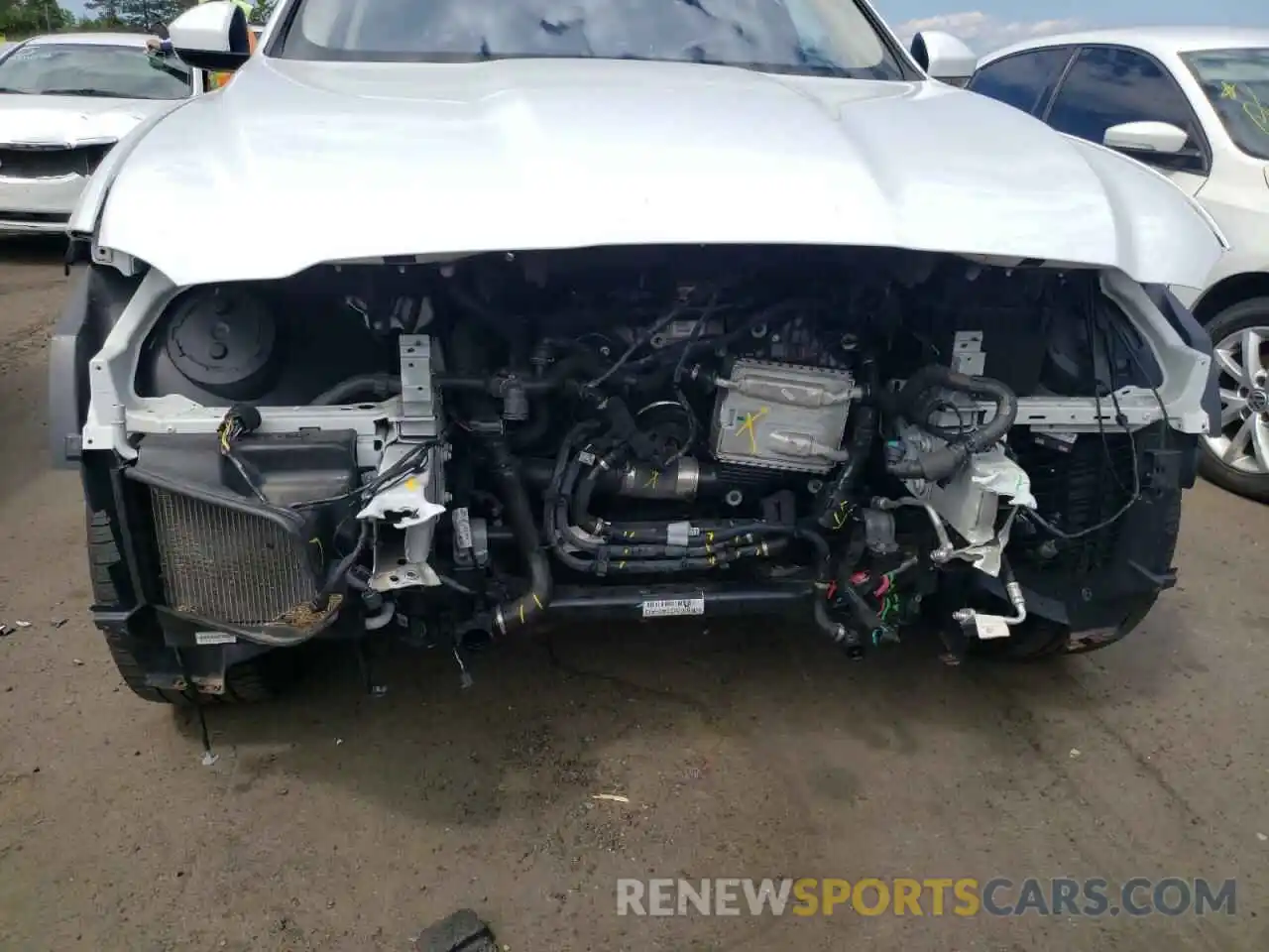 9 Photograph of a damaged car SADCL2FX8KA359487 JAGUAR F-PACE 2019