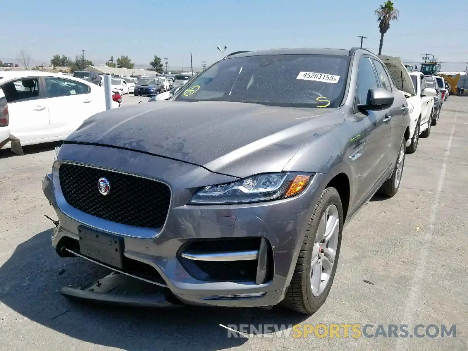 2 Фотография поврежденного автомобиля SADCL2FXXKA355960 JAGUAR F-PACE 2019