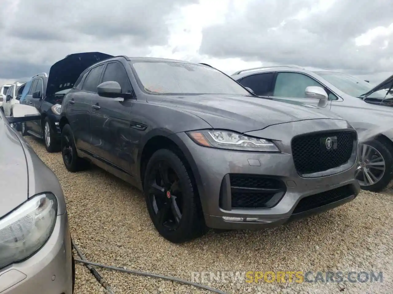 1 Фотография поврежденного автомобиля SADCL2FXXKA397495 JAGUAR F-PACE 2019