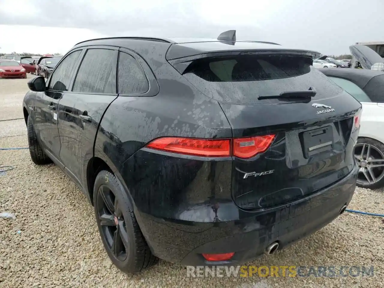 3 Photograph of a damaged car SADCL2GX1KA354629 JAGUAR F-PACE 2019