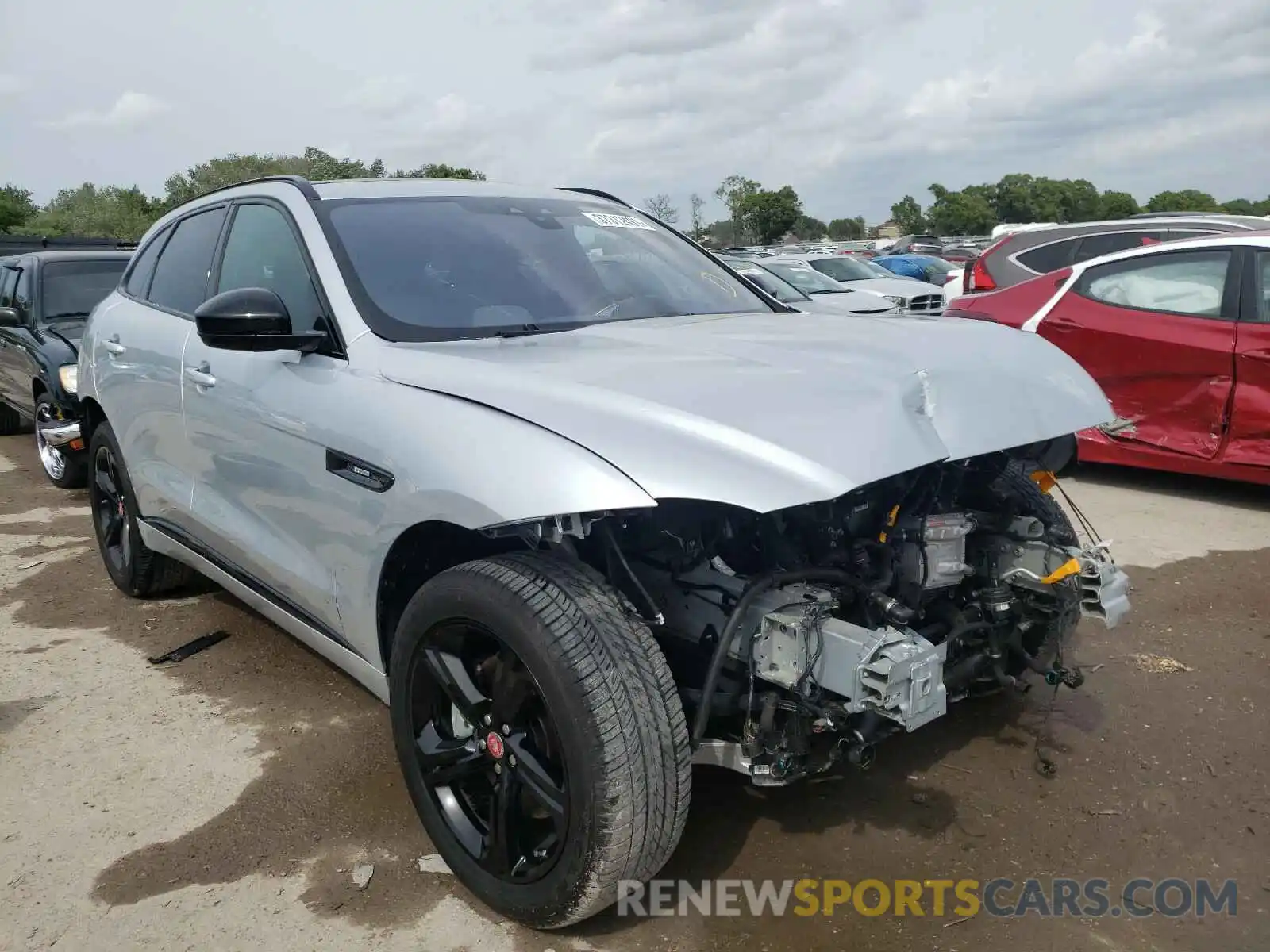 1 Photograph of a damaged car SADCL2GX3KA601553 JAGUAR F-PACE 2019