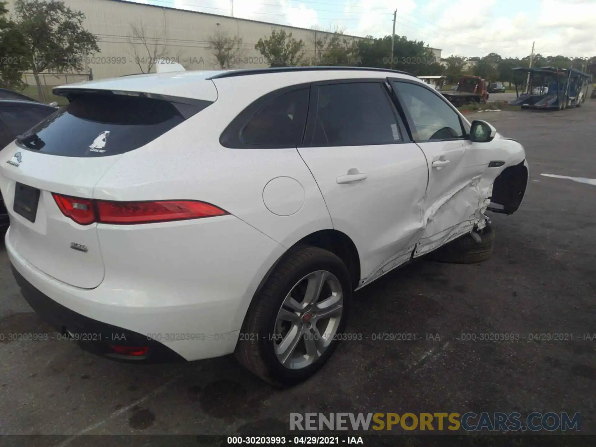 4 Фотография поврежденного автомобиля SADCL2GX6KA396245 JAGUAR F-PACE 2019