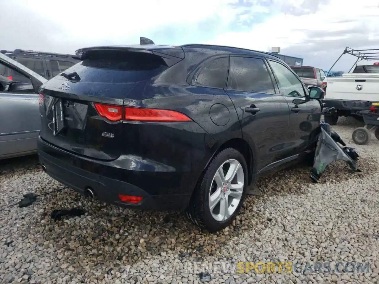 4 Фотография поврежденного автомобиля SADCL2GX7KA397078 JAGUAR F-PACE 2019