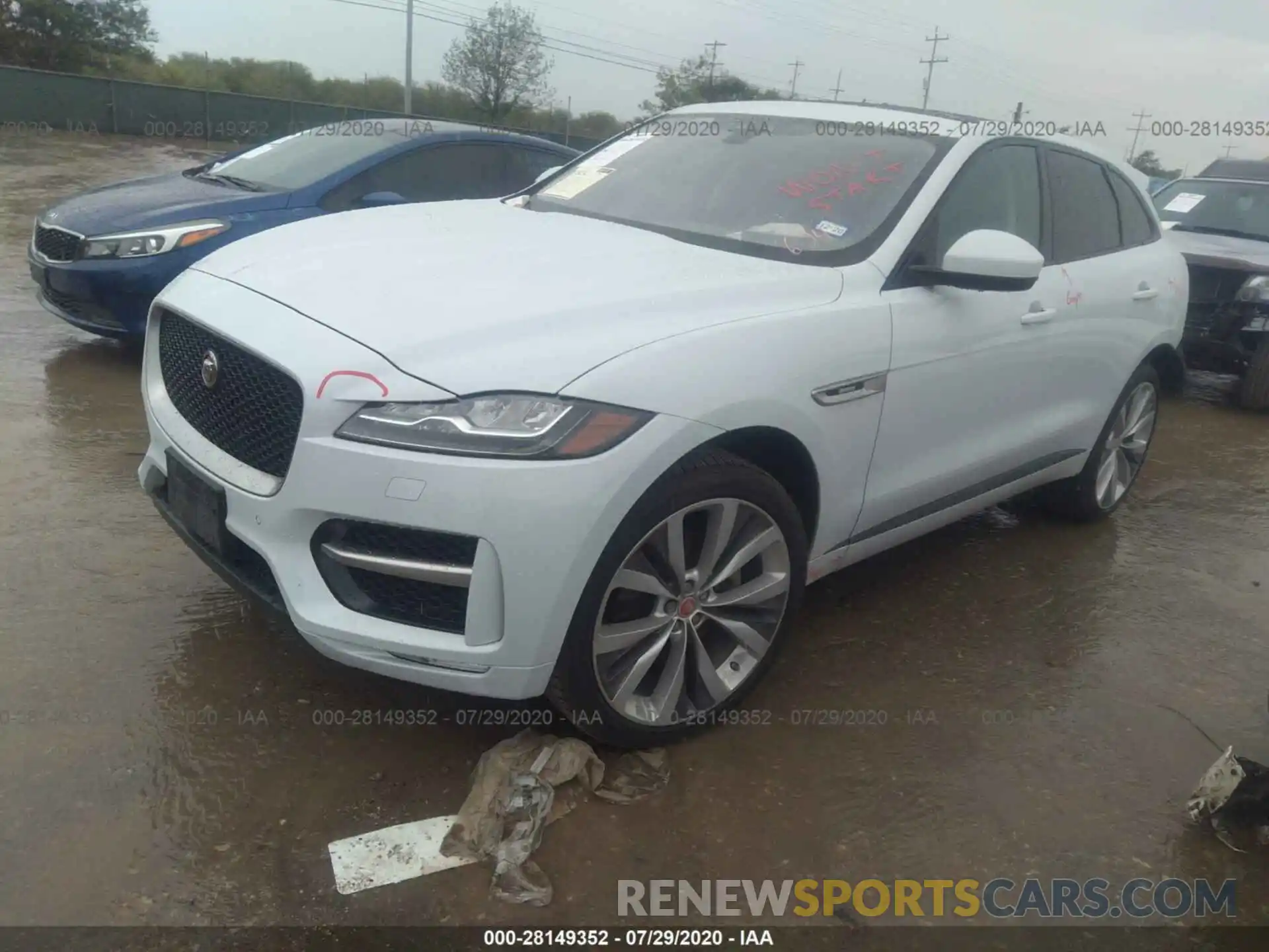 2 Фотография поврежденного автомобиля SADCL2GX9KA360498 JAGUAR F-PACE 2019