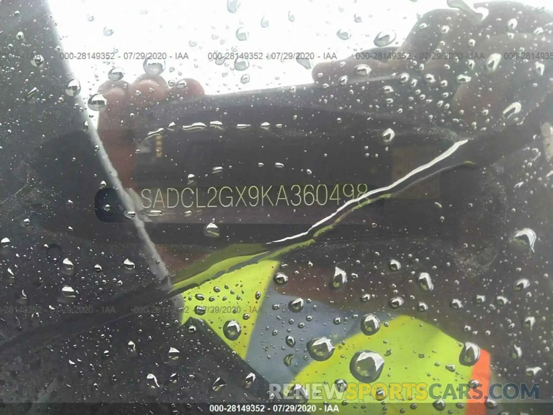 9 Photograph of a damaged car SADCL2GX9KA360498 JAGUAR F-PACE 2019