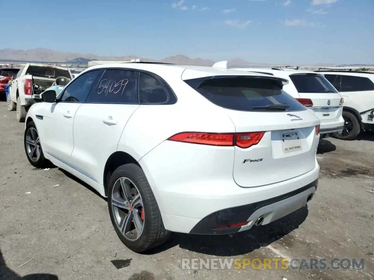 3 Photograph of a damaged car SADCM2FV0KA399106 JAGUAR F-PACE 2019