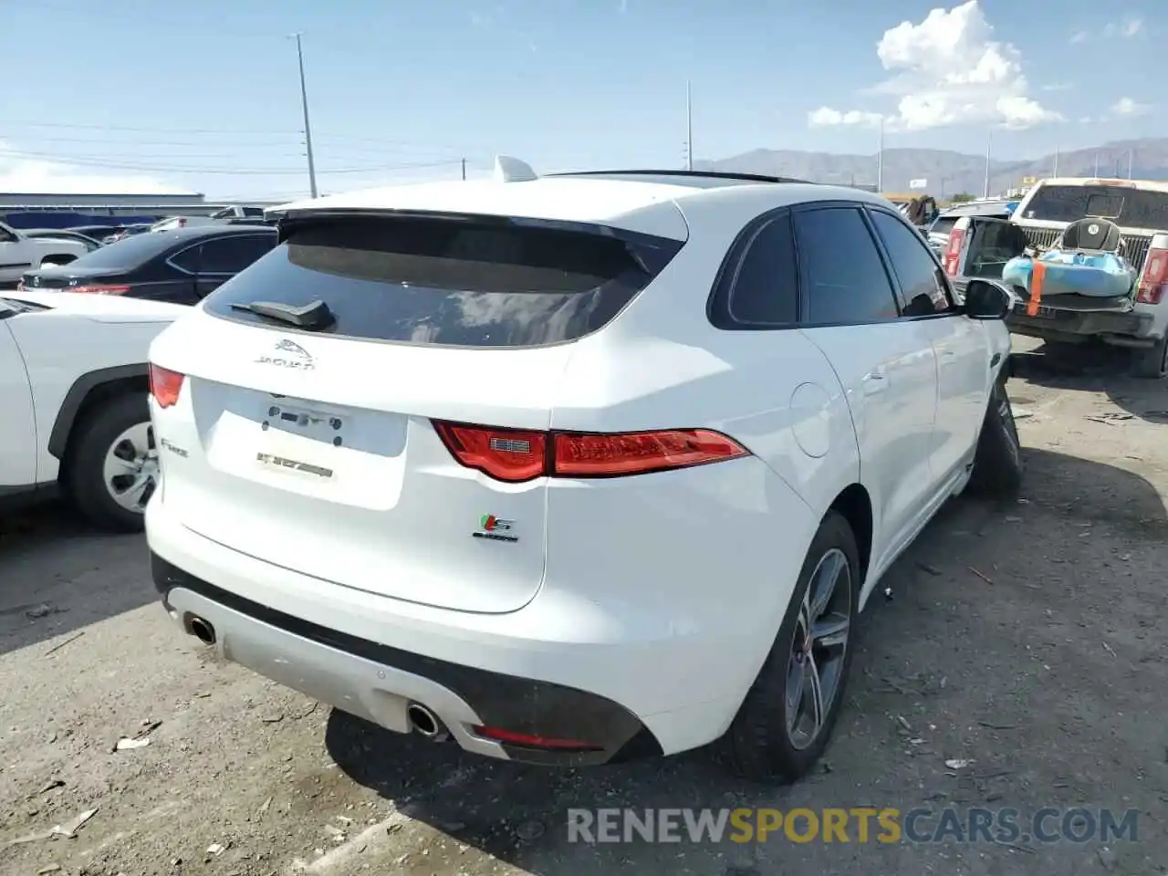 4 Photograph of a damaged car SADCM2FV0KA399106 JAGUAR F-PACE 2019