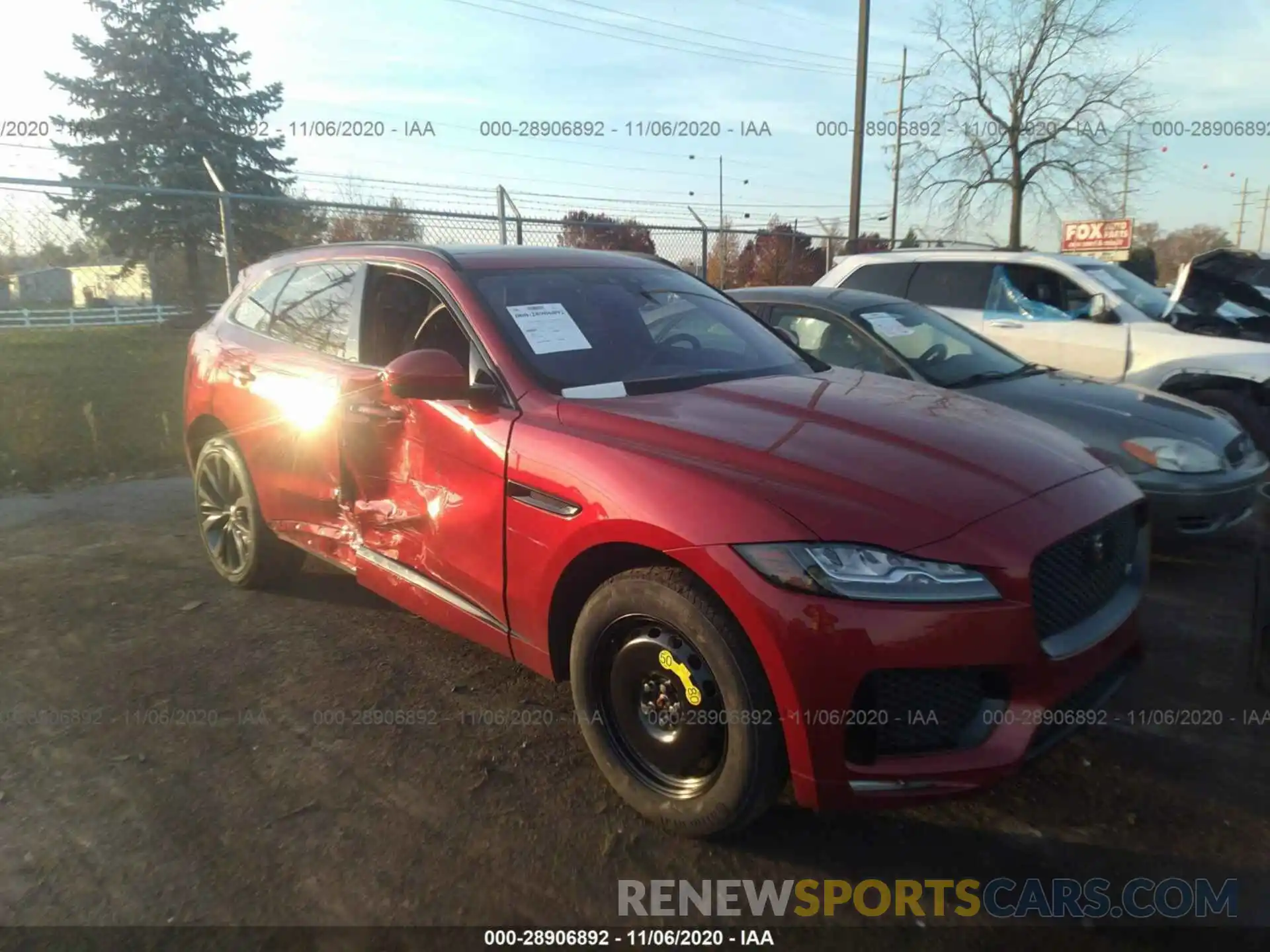 1 Photograph of a damaged car SADCM2FV0KA399526 JAGUAR F-PACE 2019