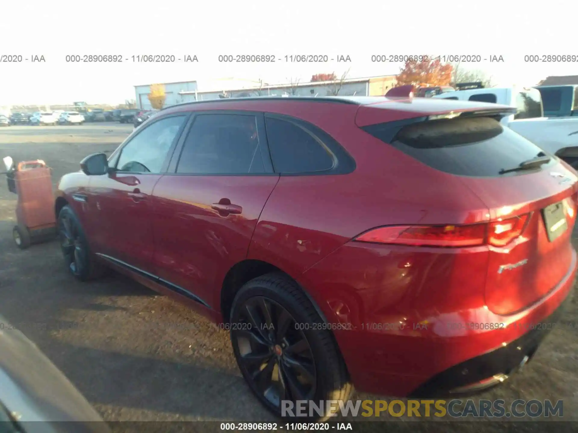 3 Photograph of a damaged car SADCM2FV0KA399526 JAGUAR F-PACE 2019