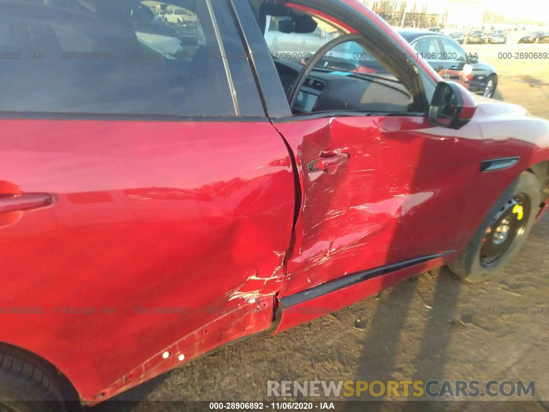 6 Photograph of a damaged car SADCM2FV0KA399526 JAGUAR F-PACE 2019