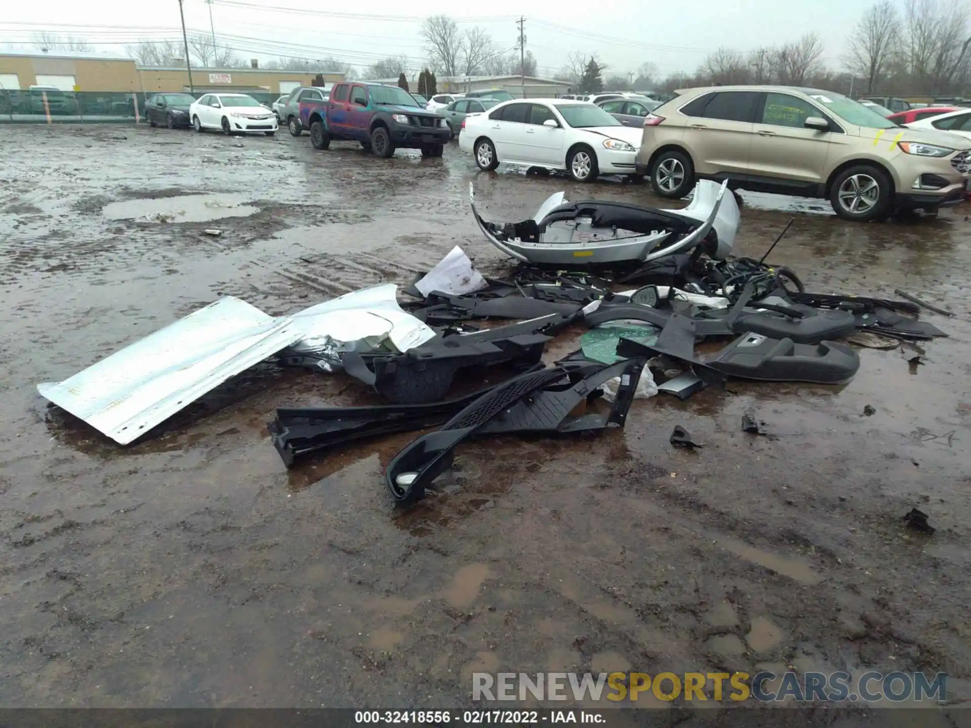 12 Photograph of a damaged car SADCM2FV0KA609185 JAGUAR F-PACE 2019