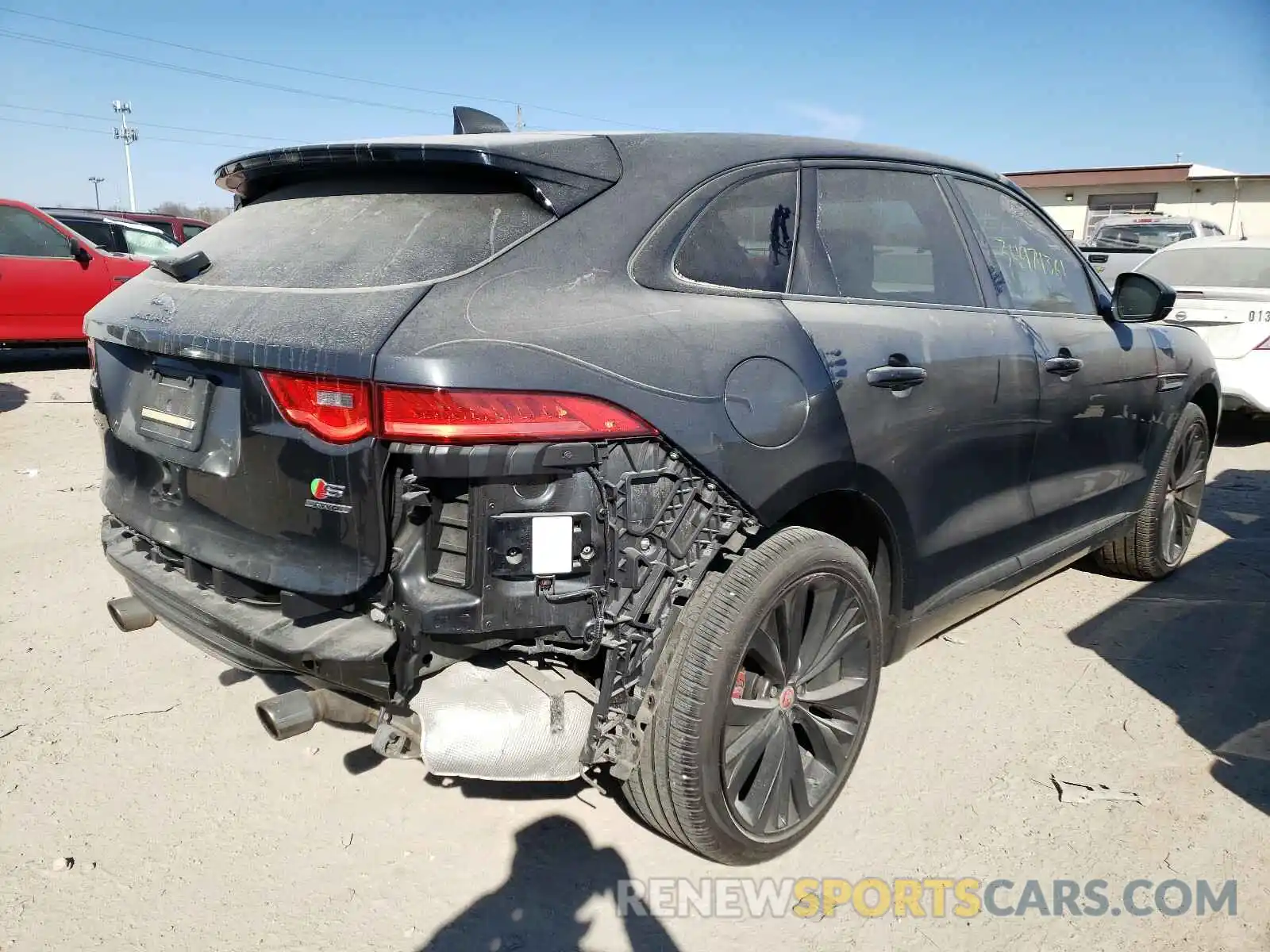 4 Фотография поврежденного автомобиля SADCM2FV1KA359682 JAGUAR F-PACE 2019