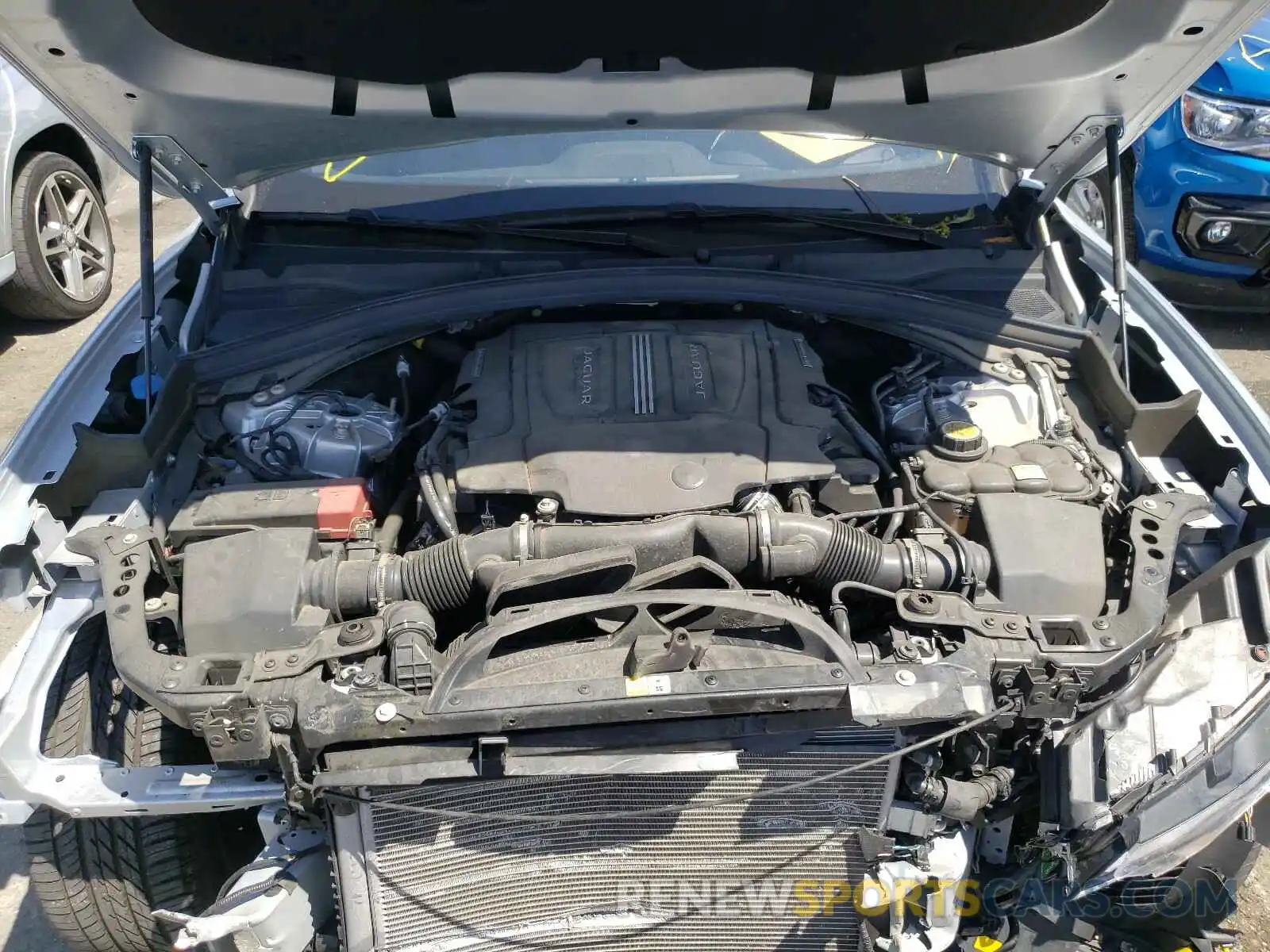 7 Photograph of a damaged car SADCM2FV1KA369564 JAGUAR F-PACE 2019