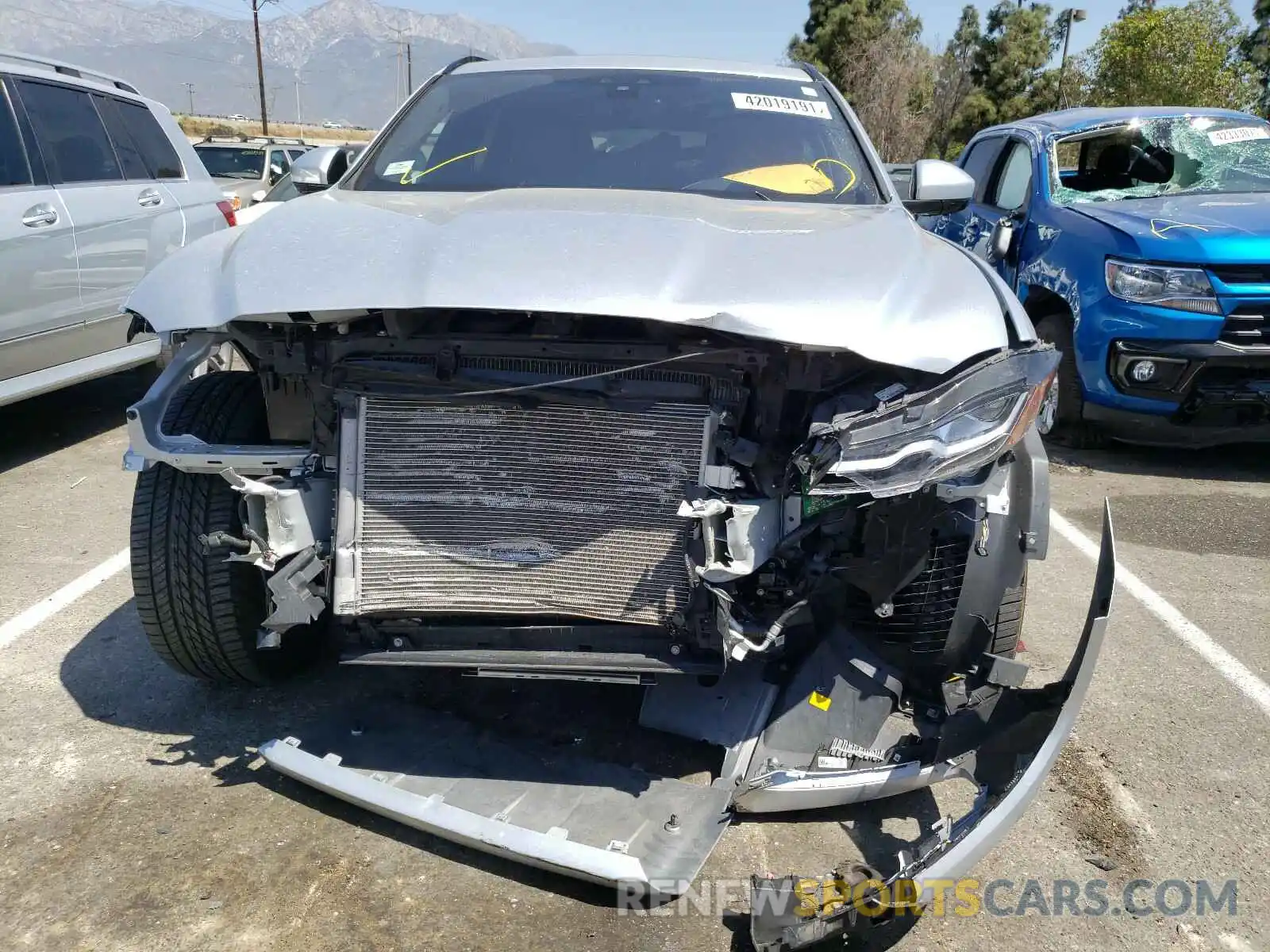 9 Photograph of a damaged car SADCM2FV1KA369564 JAGUAR F-PACE 2019