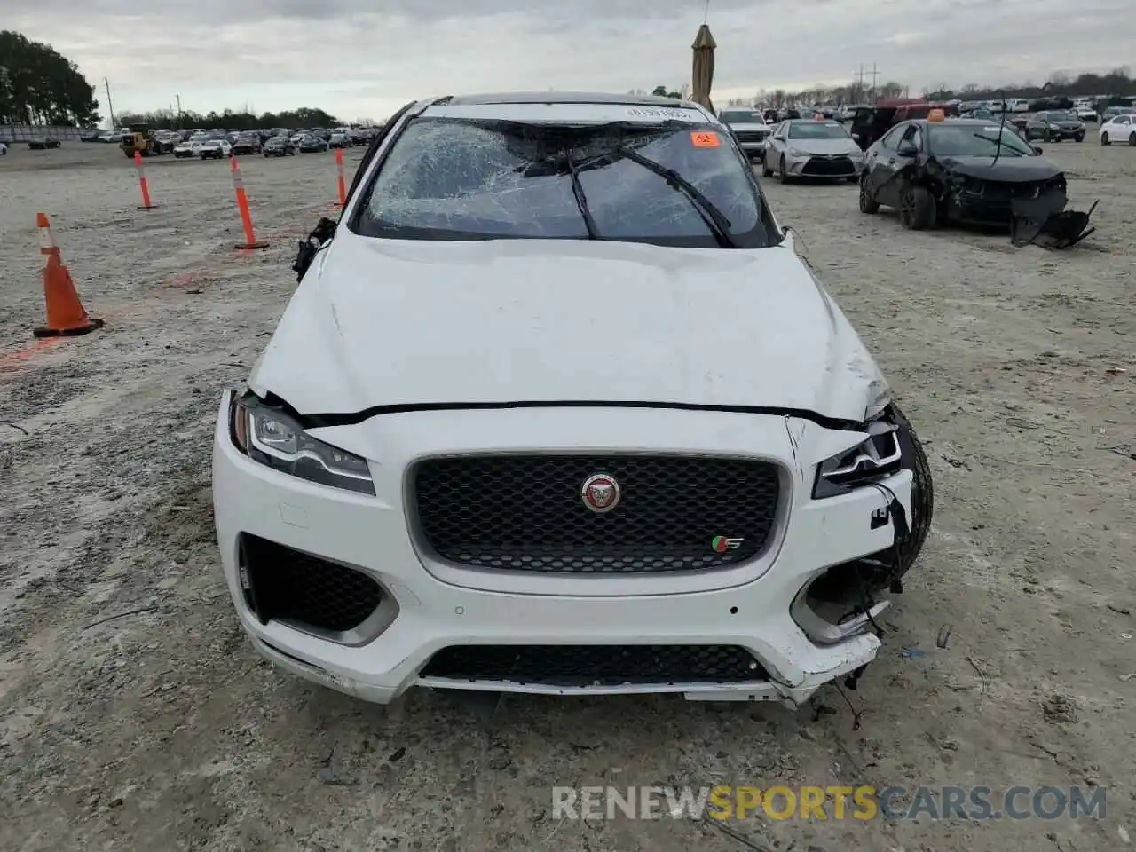 5 Фотография поврежденного автомобиля SADCM2FV1KA392682 JAGUAR F-PACE 2019