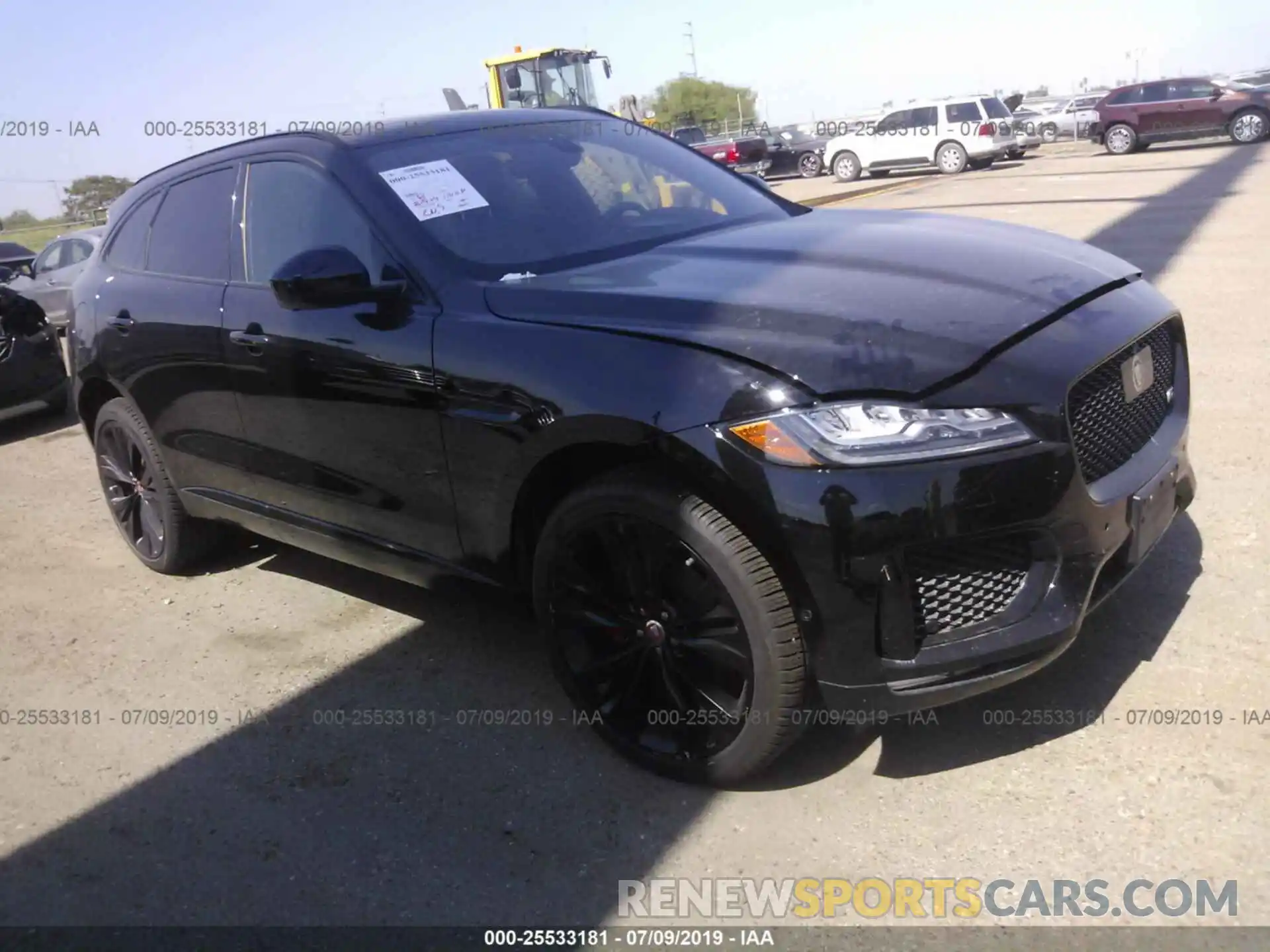 1 Photograph of a damaged car SADCM2FV1KA395226 JAGUAR F-PACE 2019