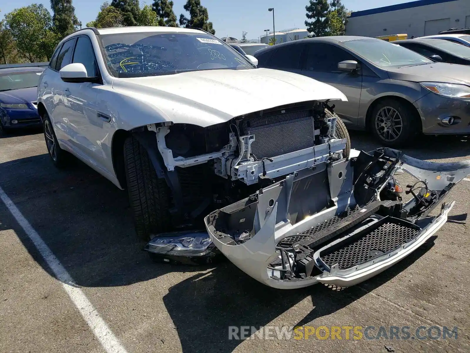 1 Photograph of a damaged car SADCM2FV2KA393761 JAGUAR F-PACE 2019