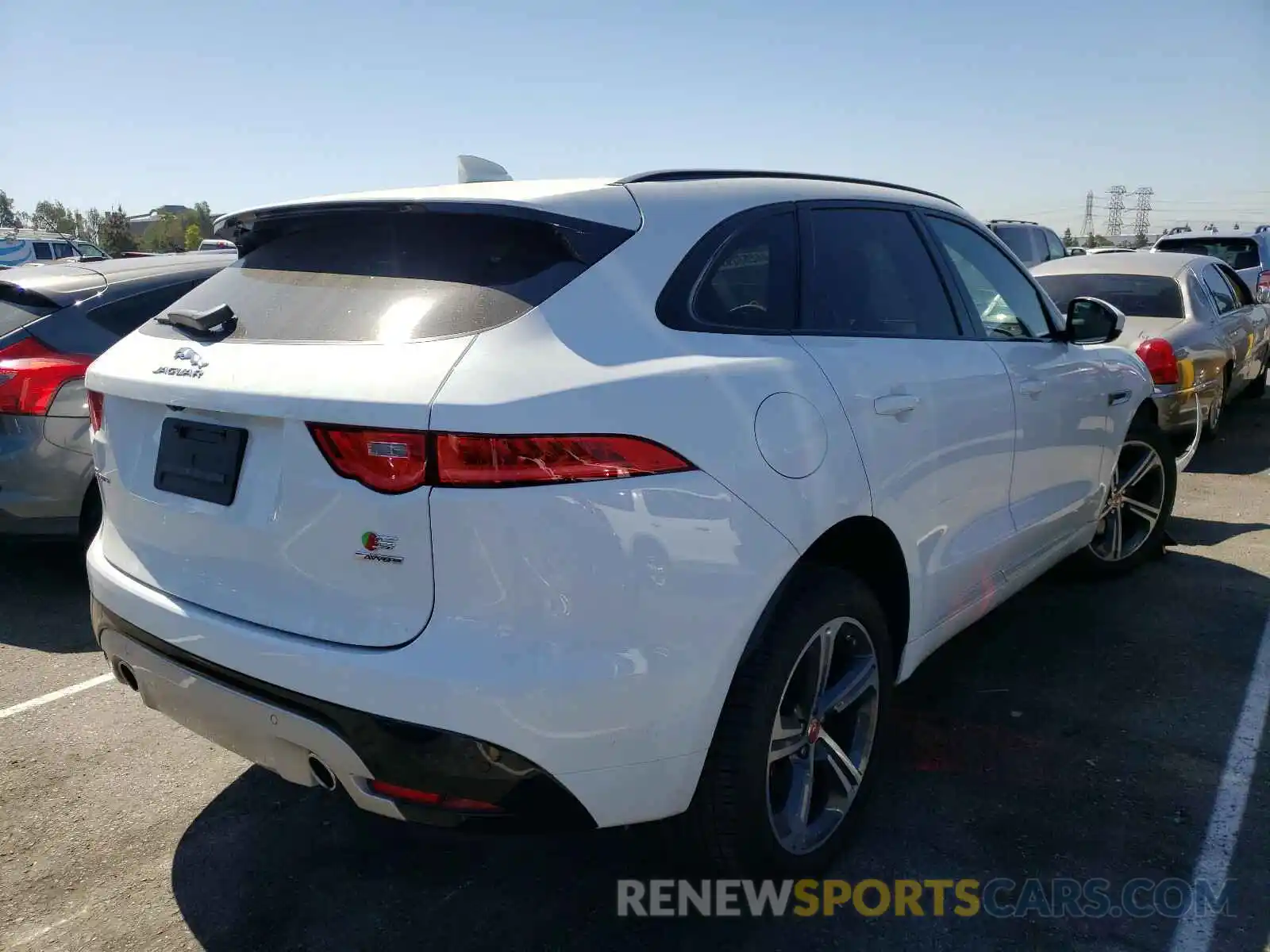 4 Фотография поврежденного автомобиля SADCM2FV2KA393761 JAGUAR F-PACE 2019