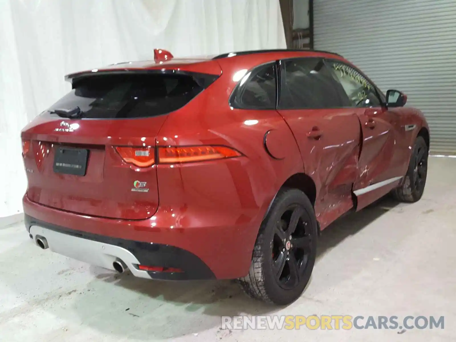 4 Фотография поврежденного автомобиля SADCM2FV2KA609897 JAGUAR F-PACE 2019