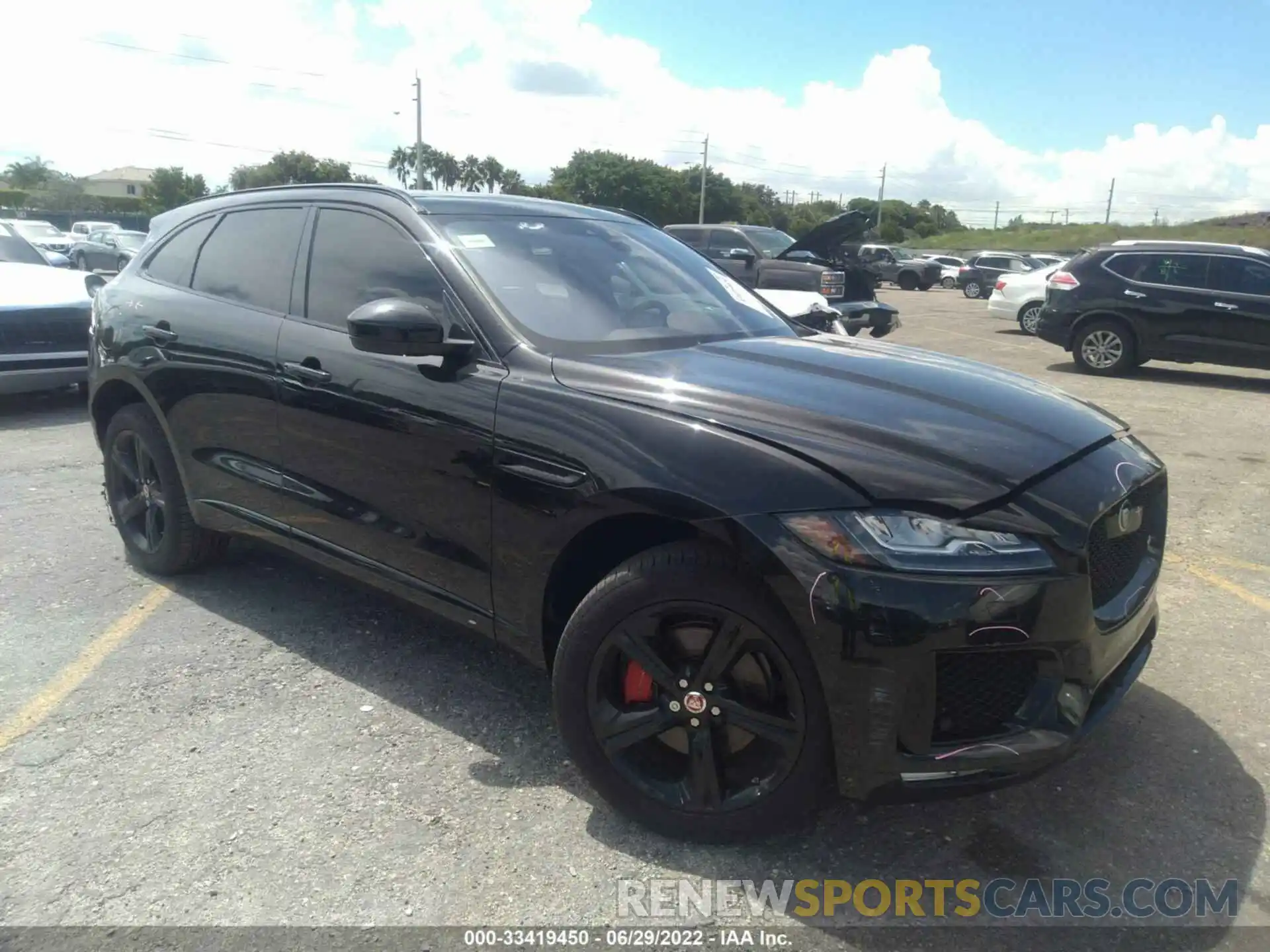 1 Photograph of a damaged car SADCM2FV2KA611309 JAGUAR F-PACE 2019