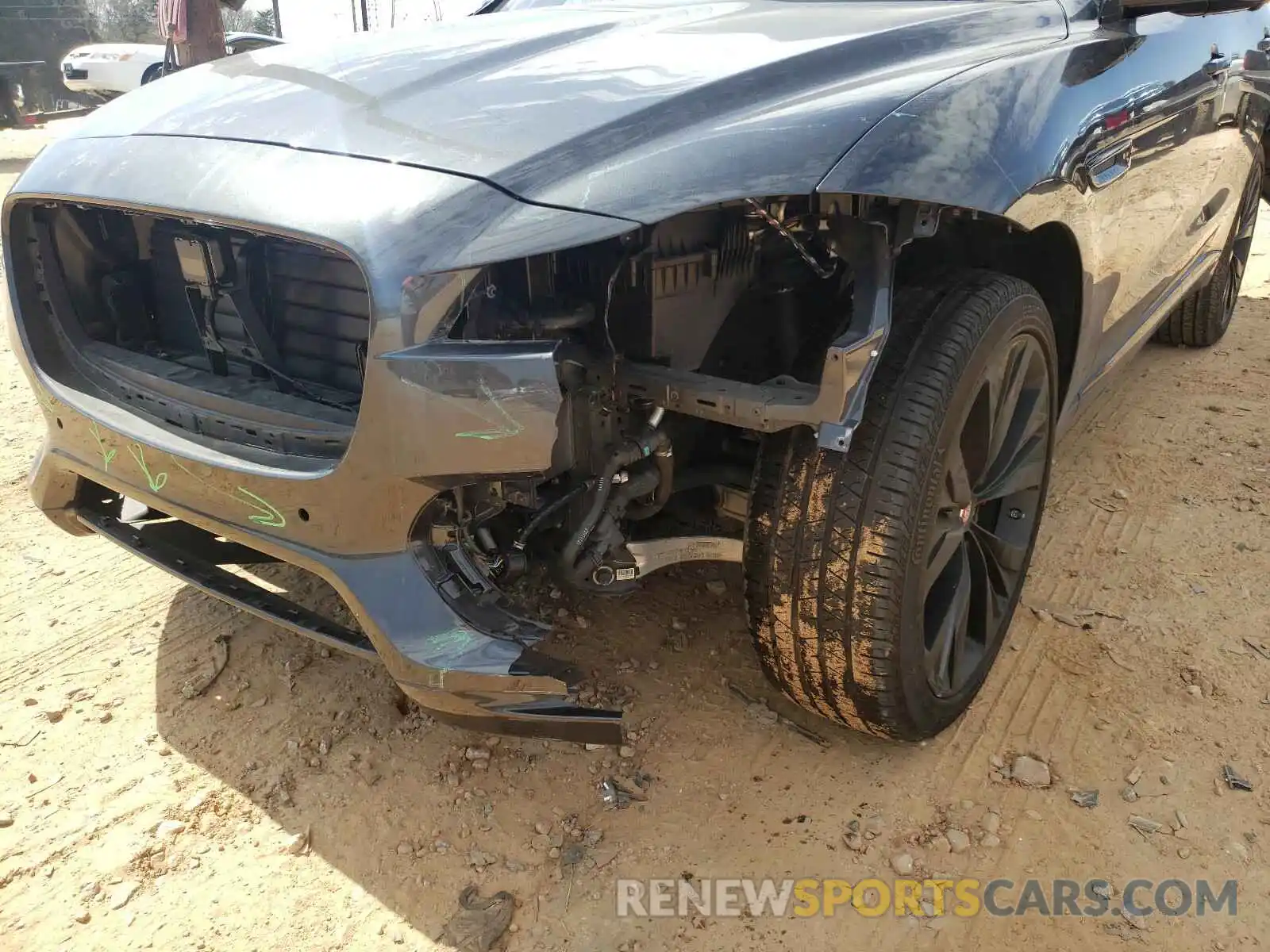 9 Photograph of a damaged car SADCM2FV3KA352491 JAGUAR F-PACE 2019