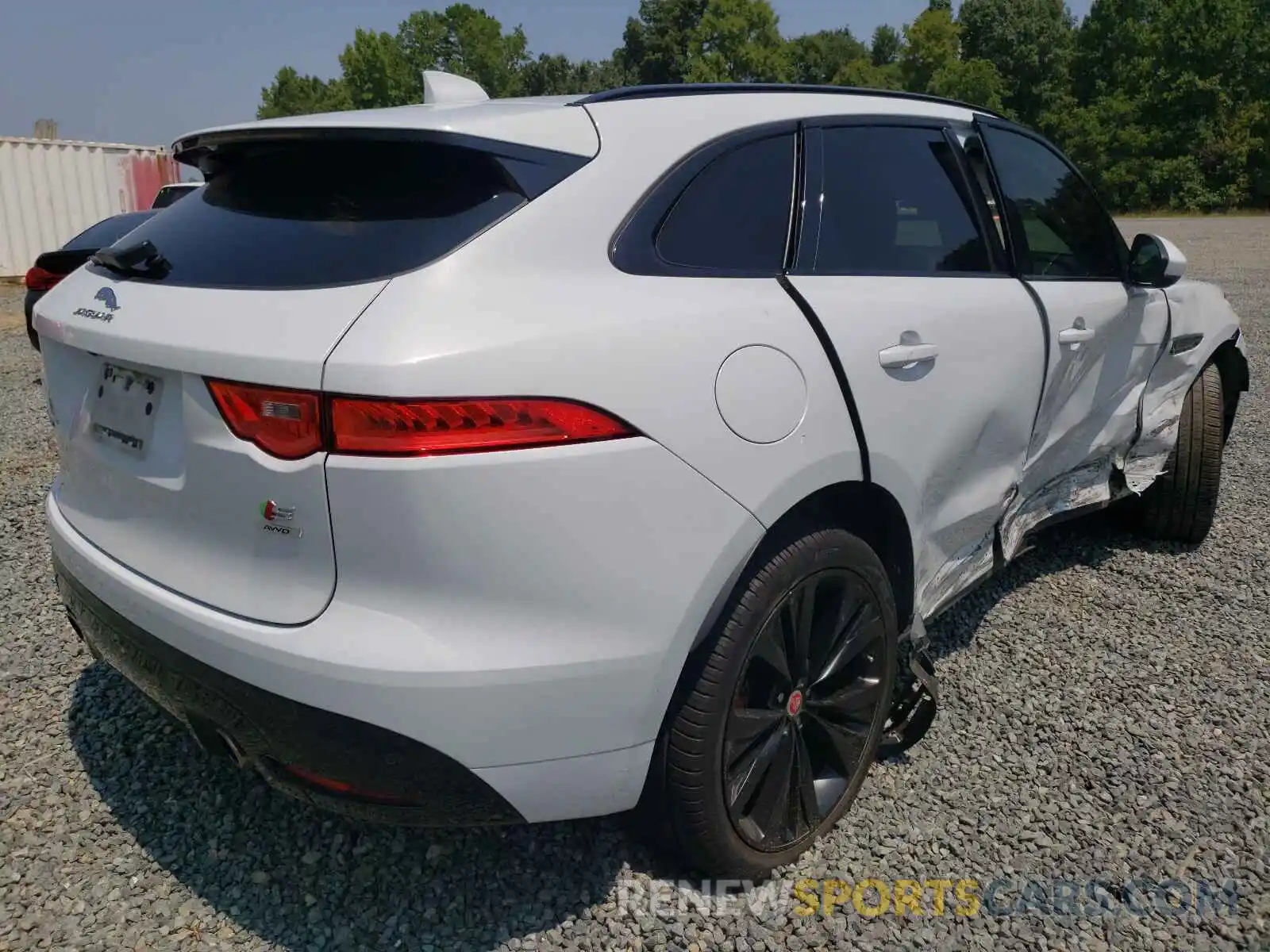 4 Photograph of a damaged car SADCM2FV5KA360902 JAGUAR F-PACE 2019