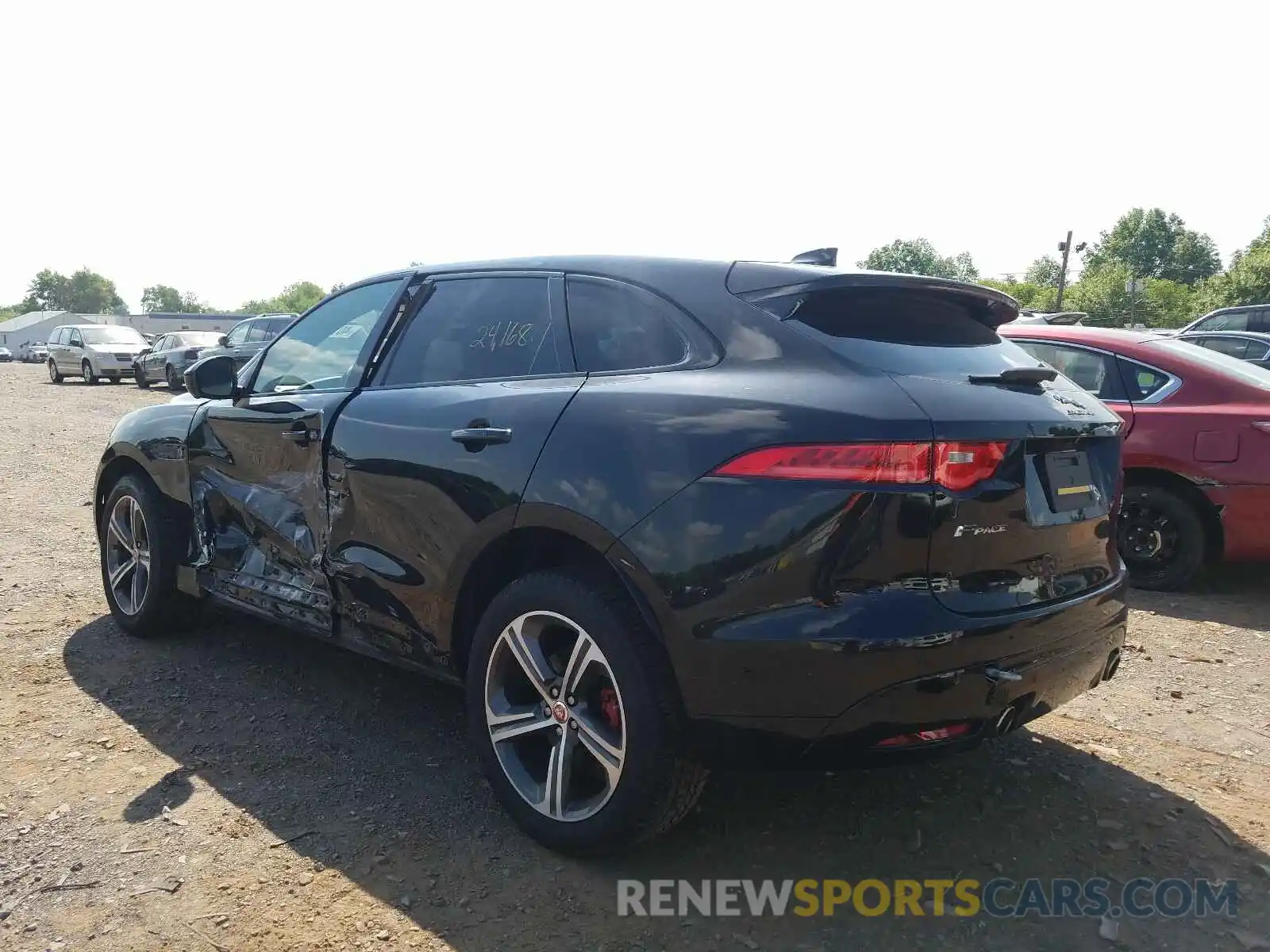 3 Фотография поврежденного автомобиля SADCM2FV5KA397173 JAGUAR F-PACE 2019