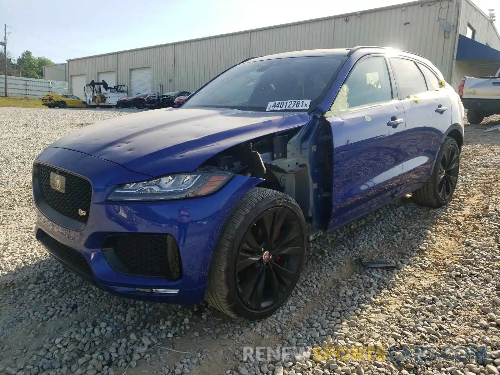 2 Фотография поврежденного автомобиля SADCM2FV6KA394623 JAGUAR F-PACE 2019