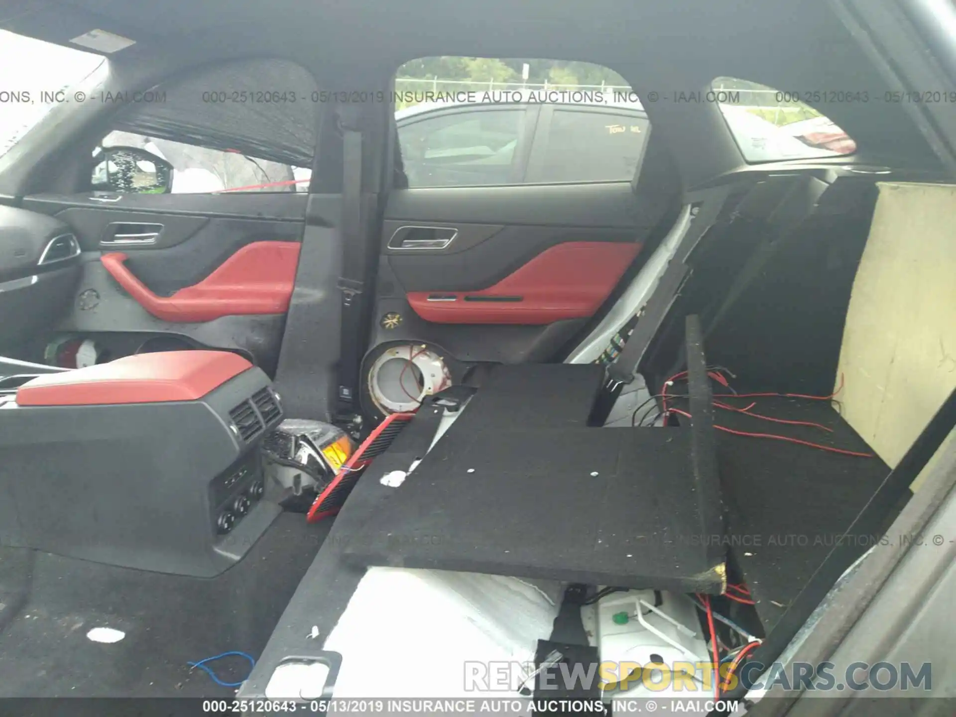 8 Photograph of a damaged car SADCM2FV7KA357306 JAGUAR F-PACE 2019