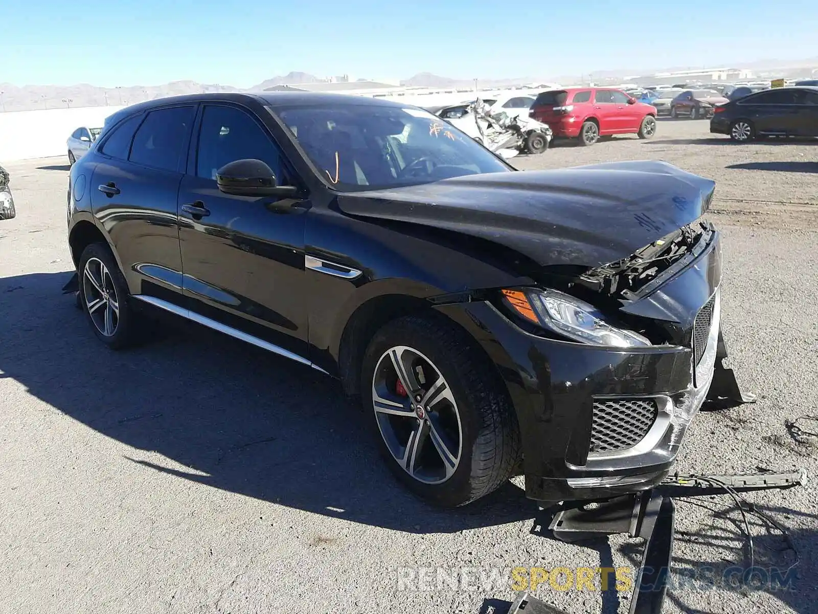 1 Фотография поврежденного автомобиля SADCM2FV7KA392833 JAGUAR F-PACE 2019