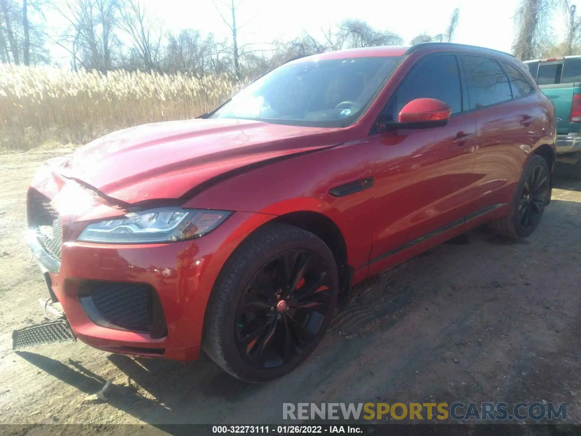 2 Фотография поврежденного автомобиля SADCM2FV7KA611886 JAGUAR F-PACE 2019