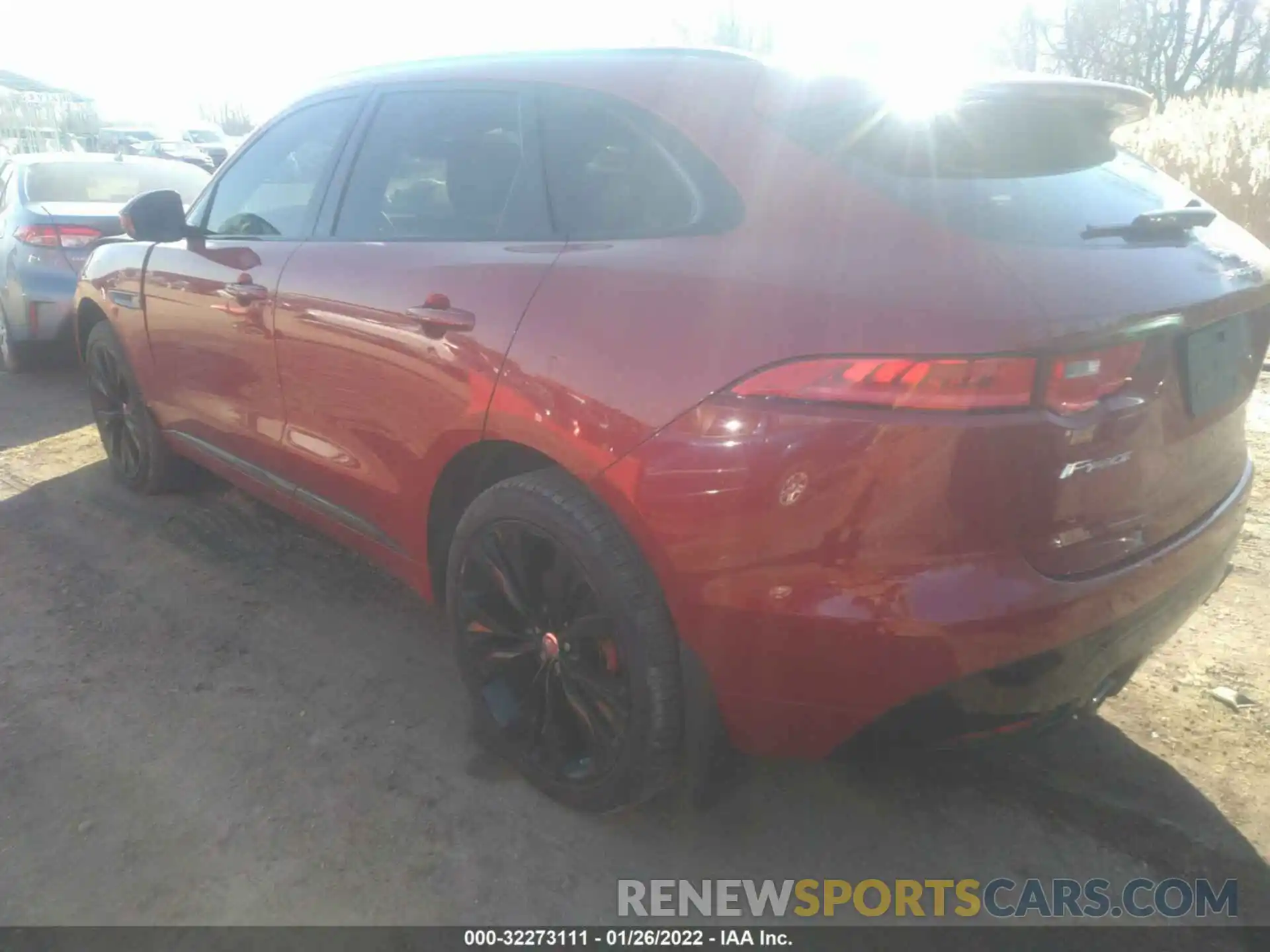 3 Photograph of a damaged car SADCM2FV7KA611886 JAGUAR F-PACE 2019